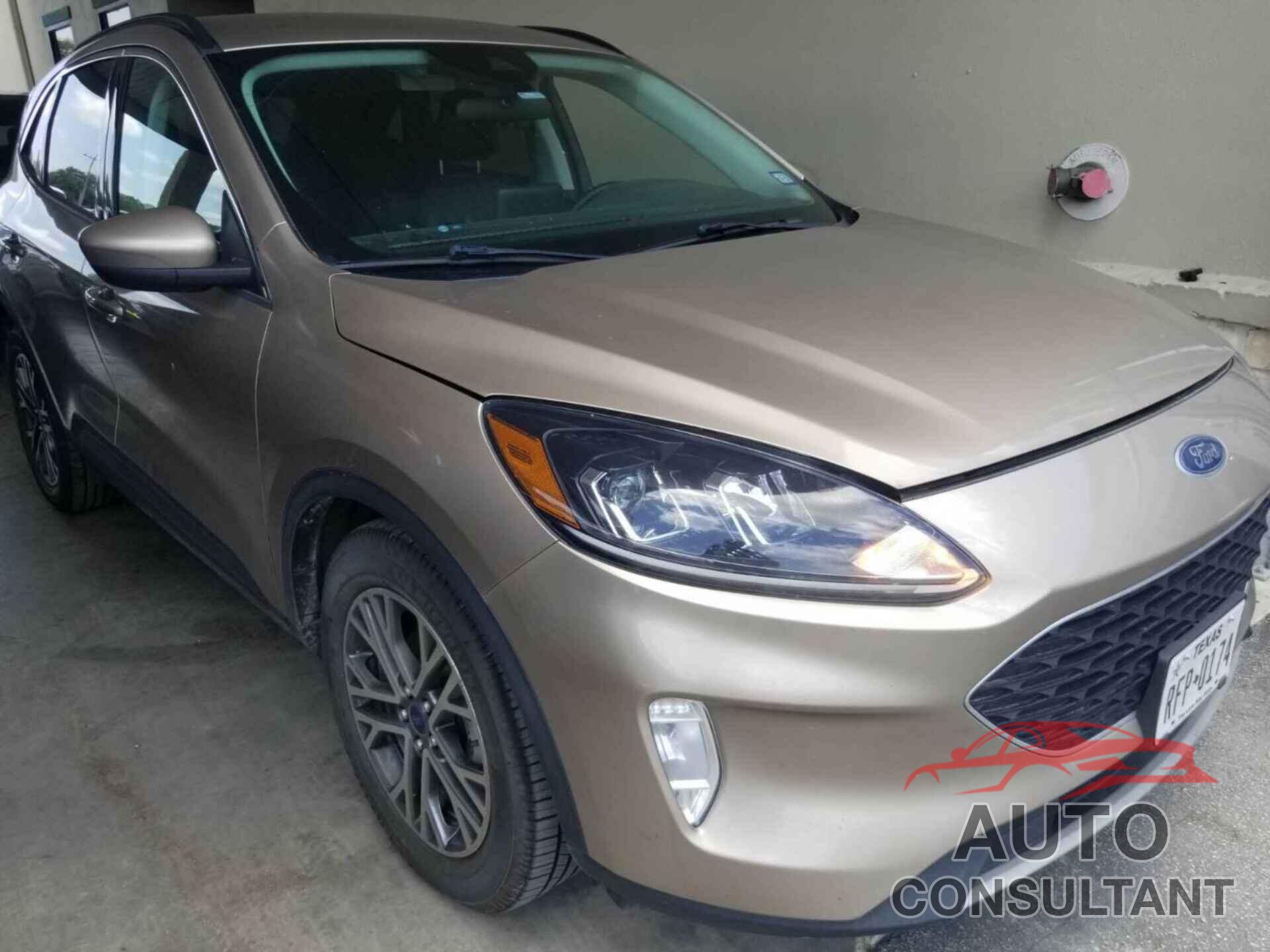 FORD ESCAPE 2021 - 1FMCU0CZXMUB25464