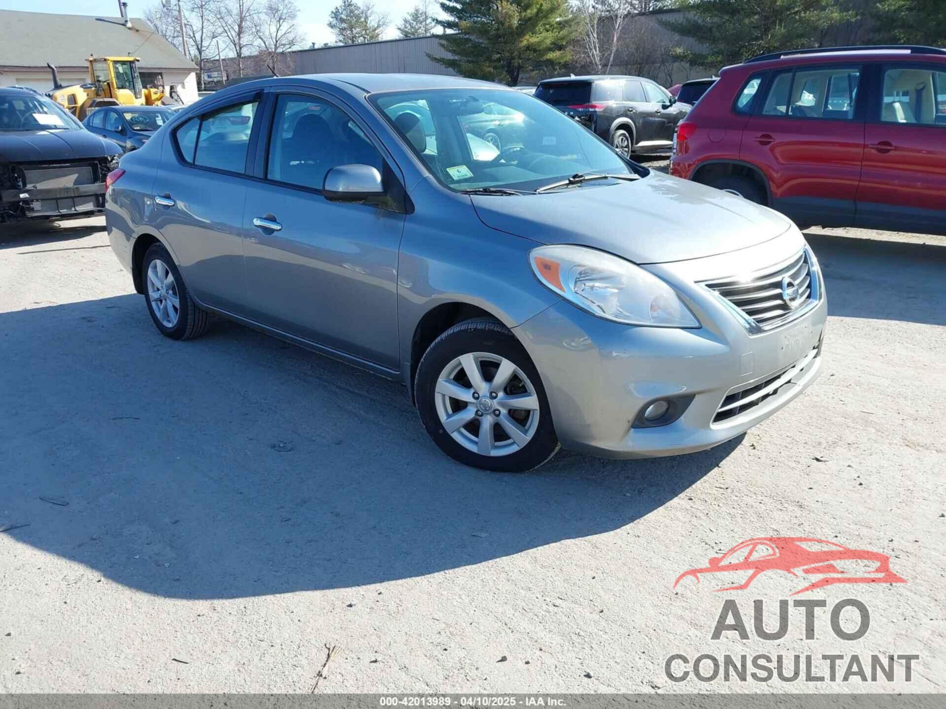 NISSAN VERSA 2012 - 3N1CN7AP8CL859169