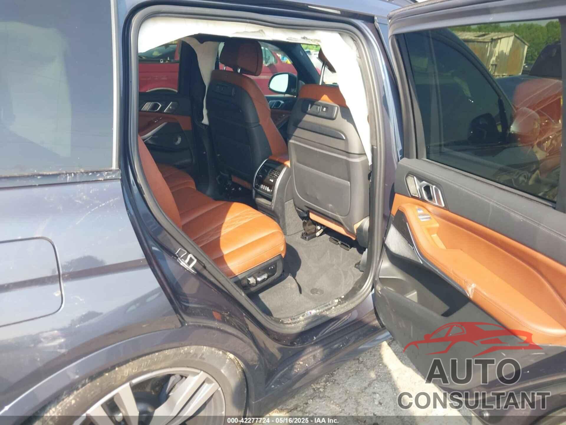 BMW X7 2022 - 5UXCX6C09N9J33266