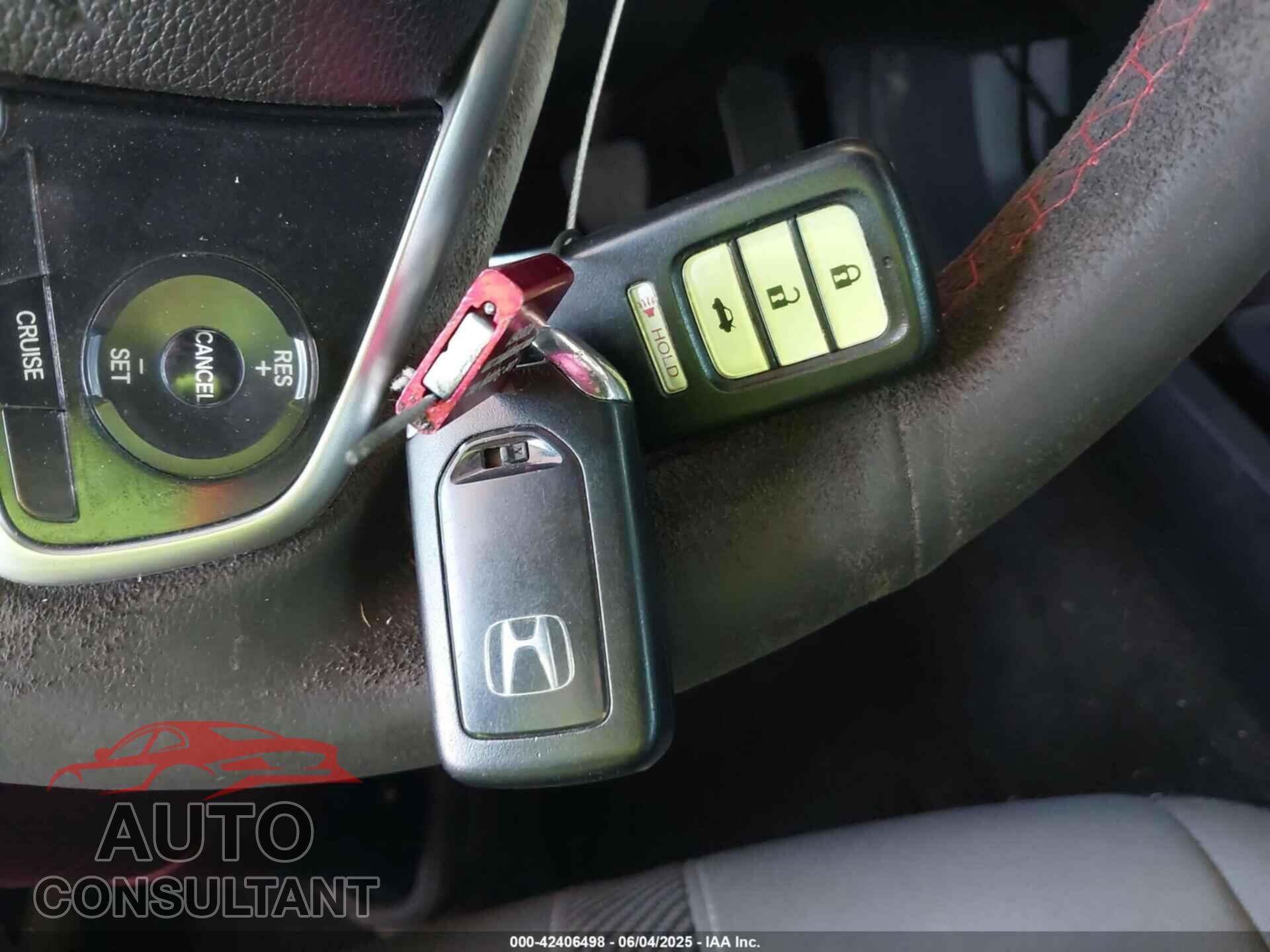 HONDA CIVIC 2017 - 2HGFC3A32HH361248