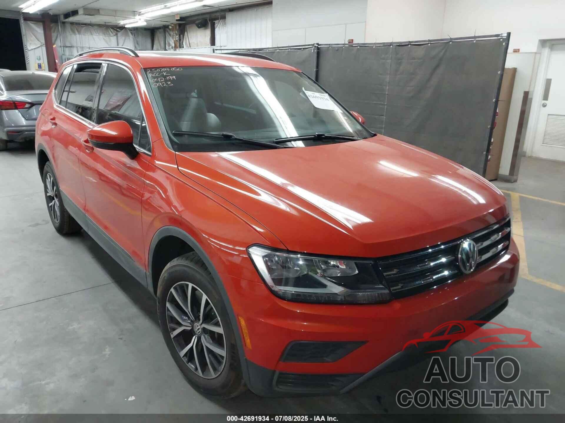 VOLKSWAGEN TIGUAN 2019 - 3VV3B7AX5KM160923