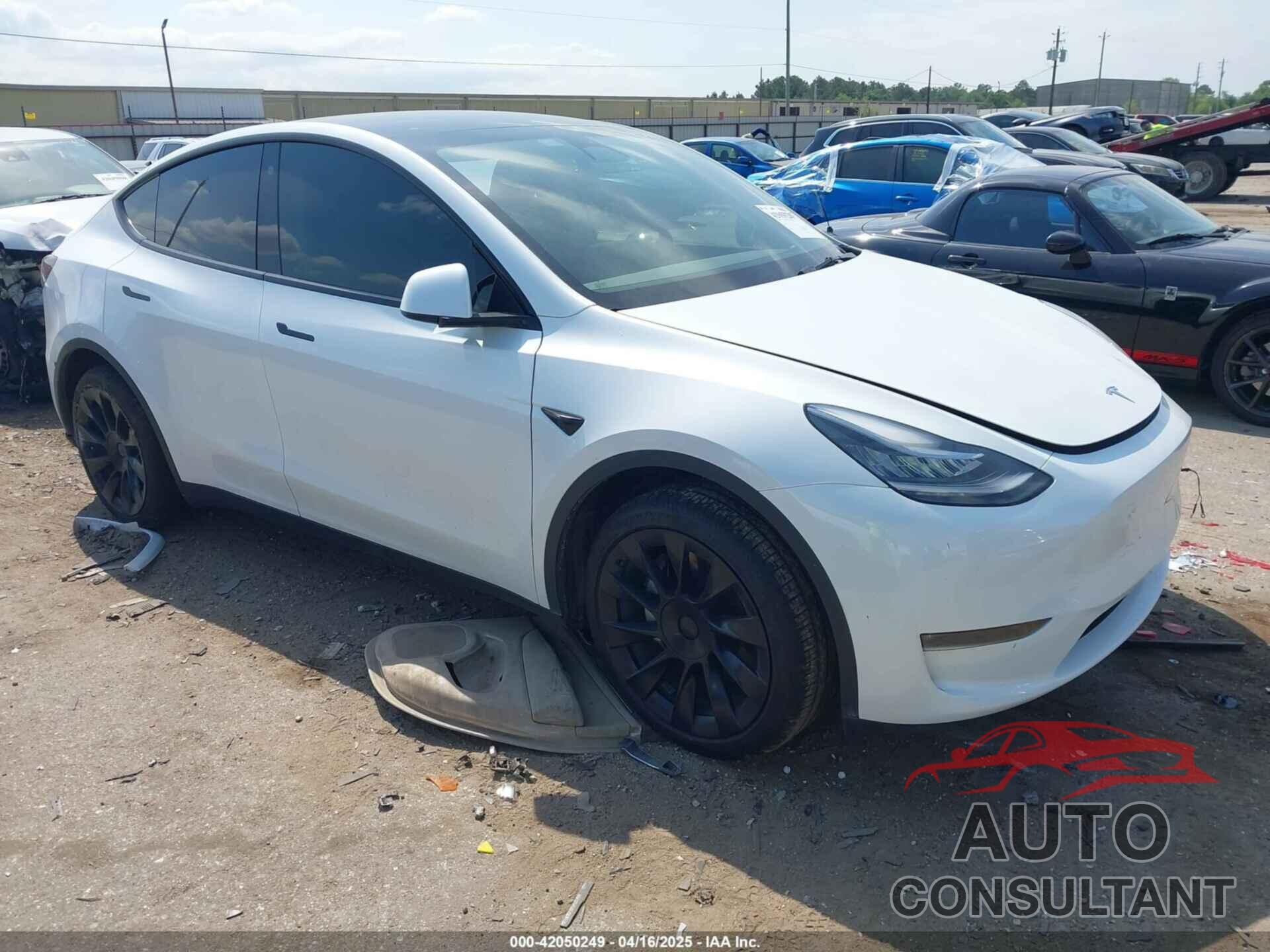 TESLA MODEL Y 2023 - 7SAYGDEE9PA117288