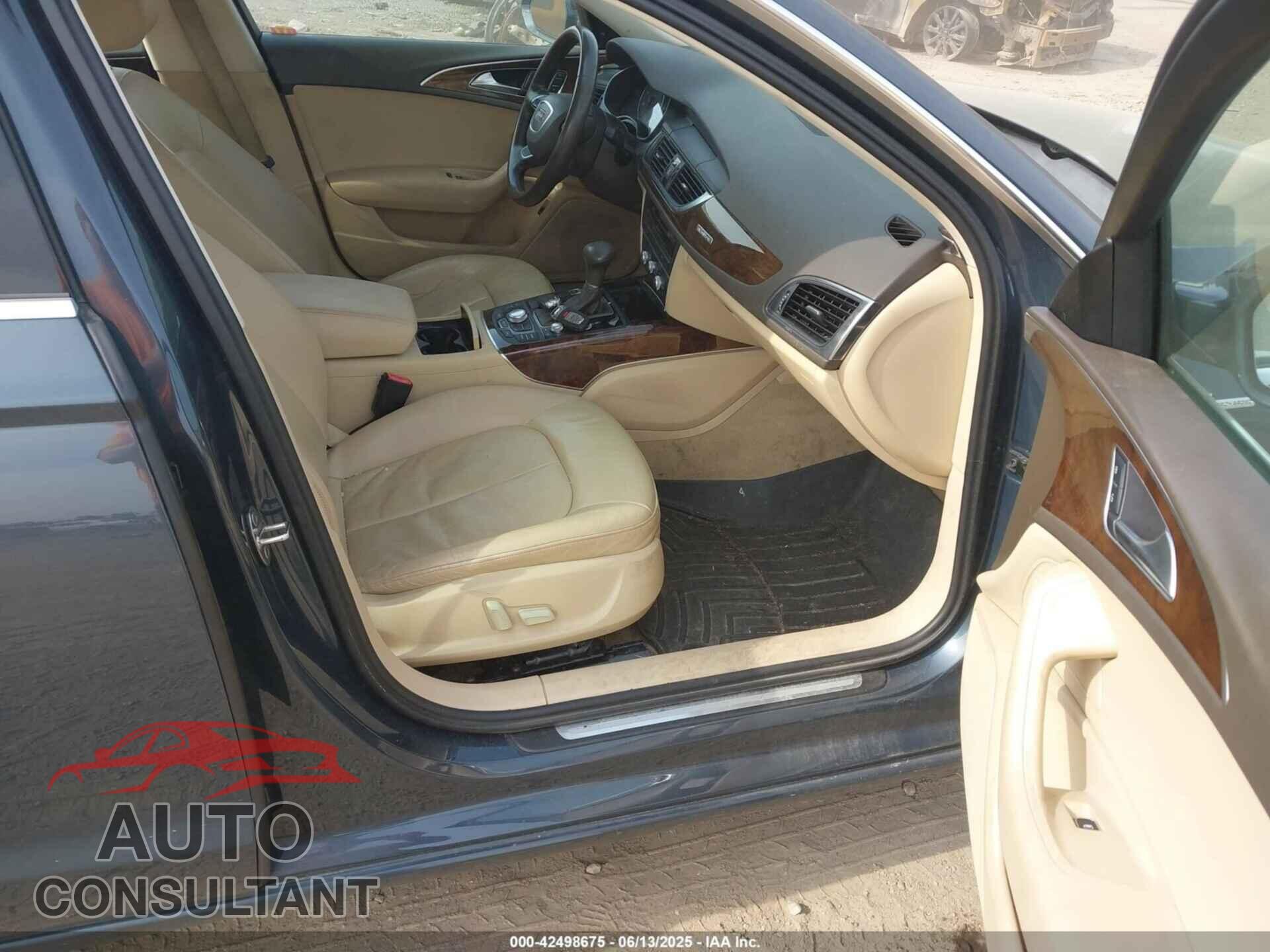 AUDI A6 2013 - WAUGGAFC2DN029930