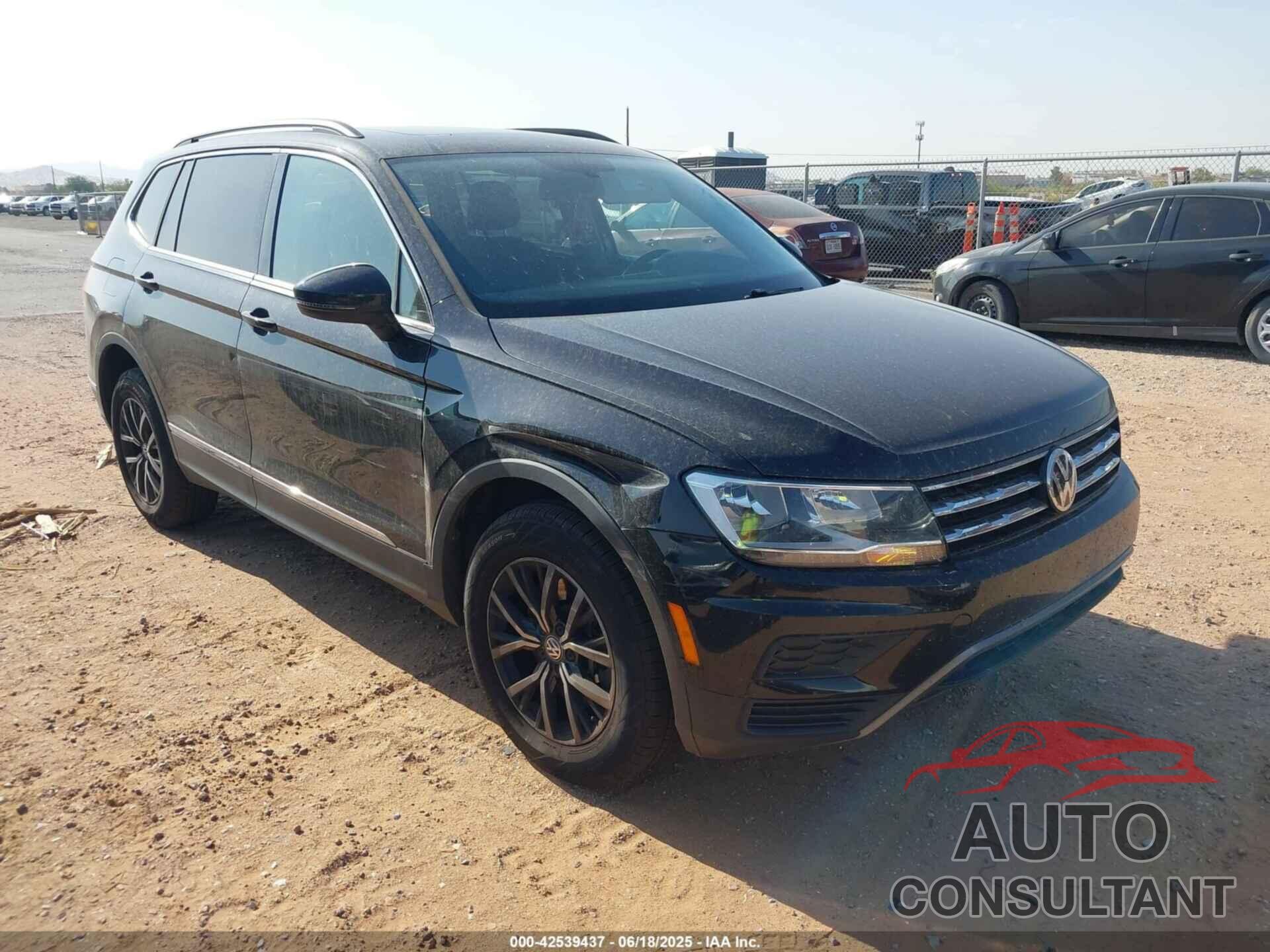 VOLKSWAGEN TIGUAN 2020 - 3VV2B7AX0LM028617