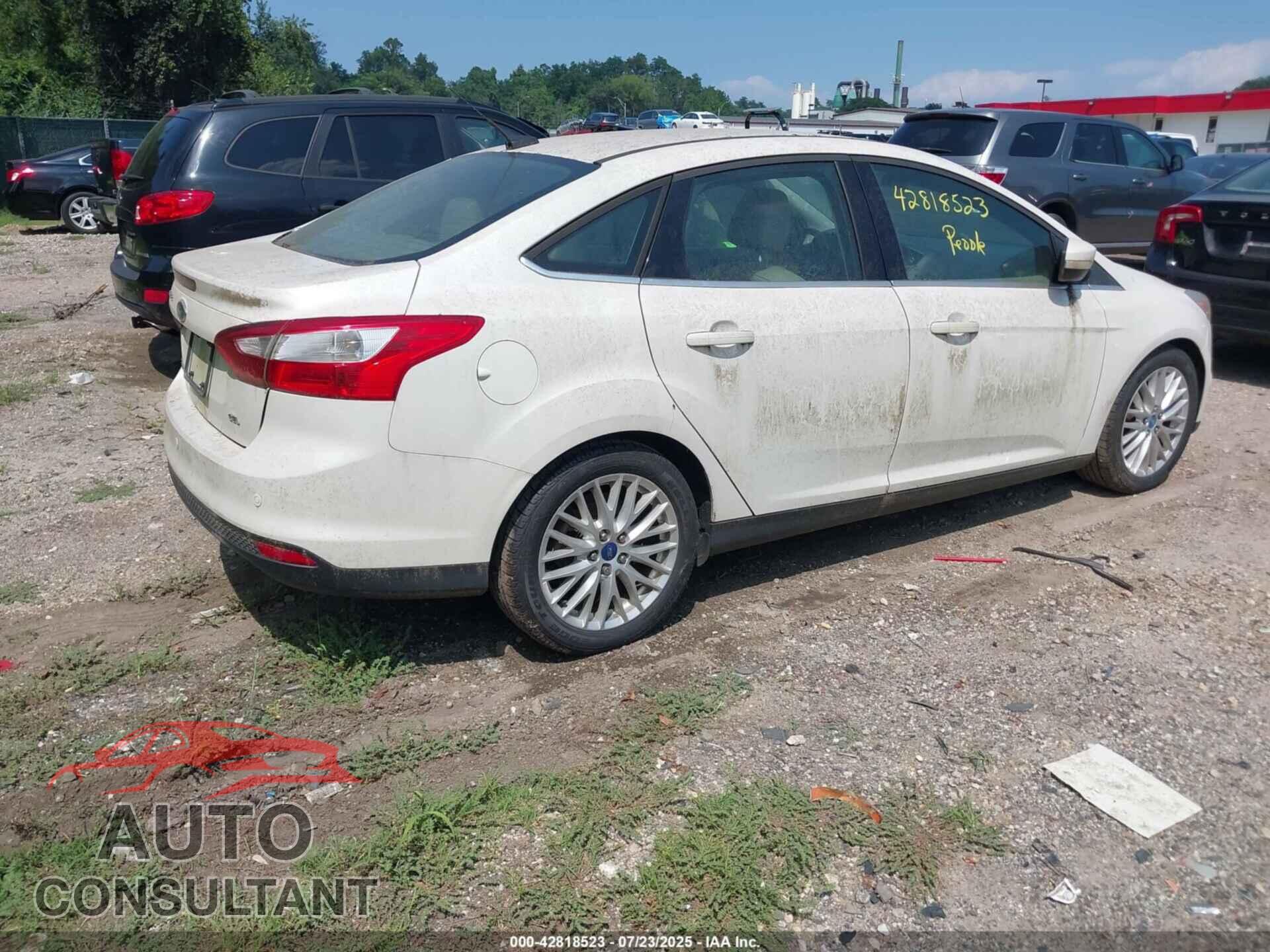 FORD FOCUS 2012 - 1FAHP3H22CL248006