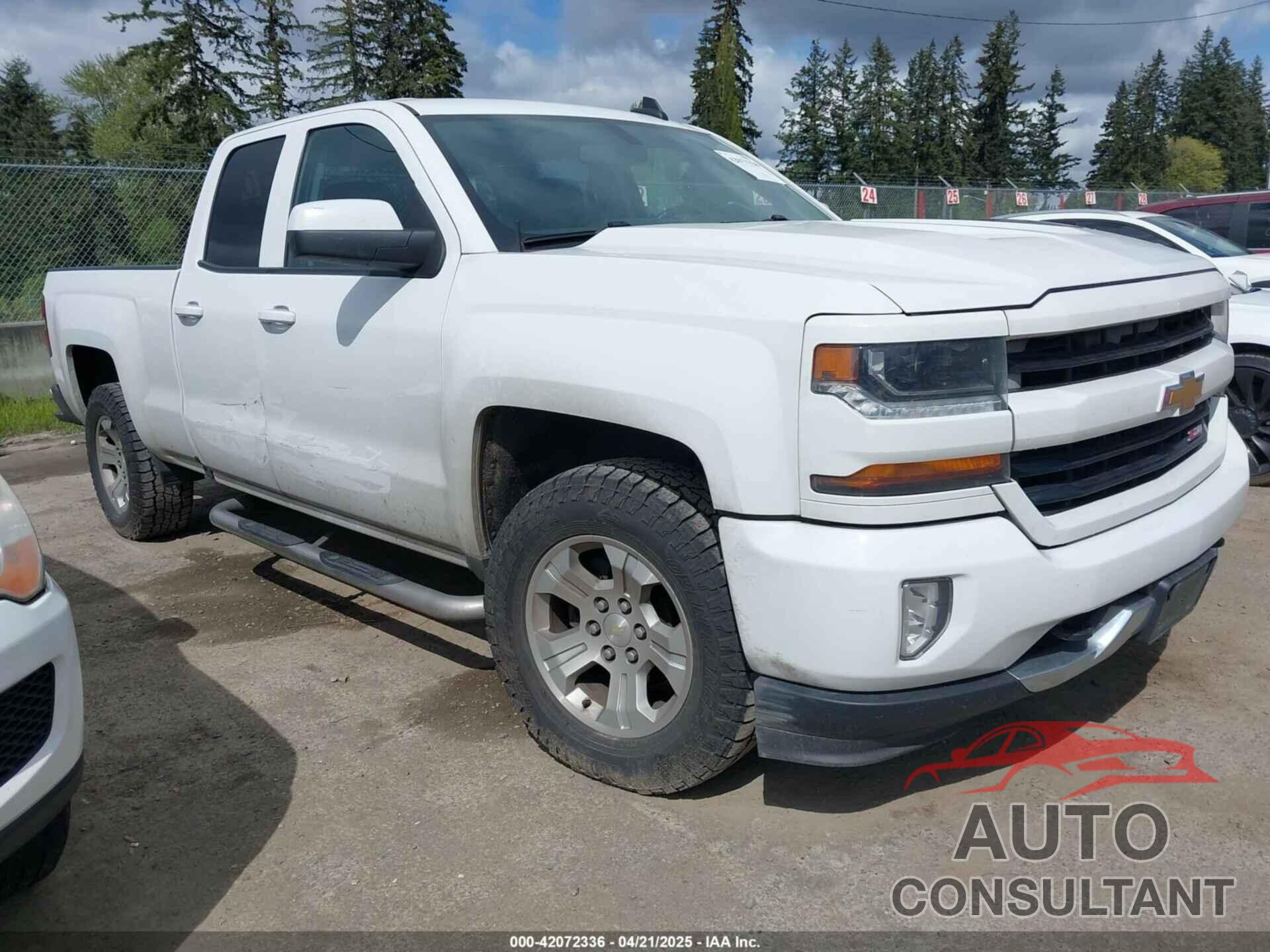 CHEVROLET SILVERADO 1500 2017 - 1GCVKREC7HZ131196