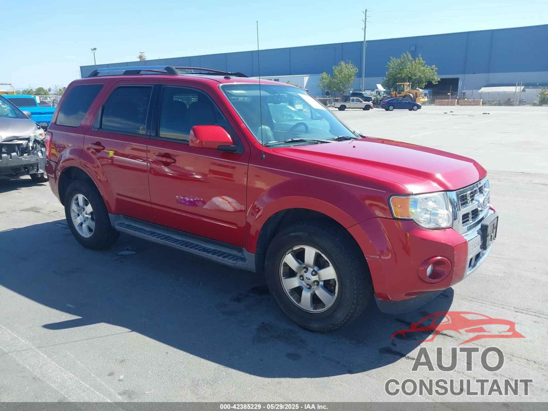 FORD ESCAPE 2010 - 1FMCU9EG8AKB12381