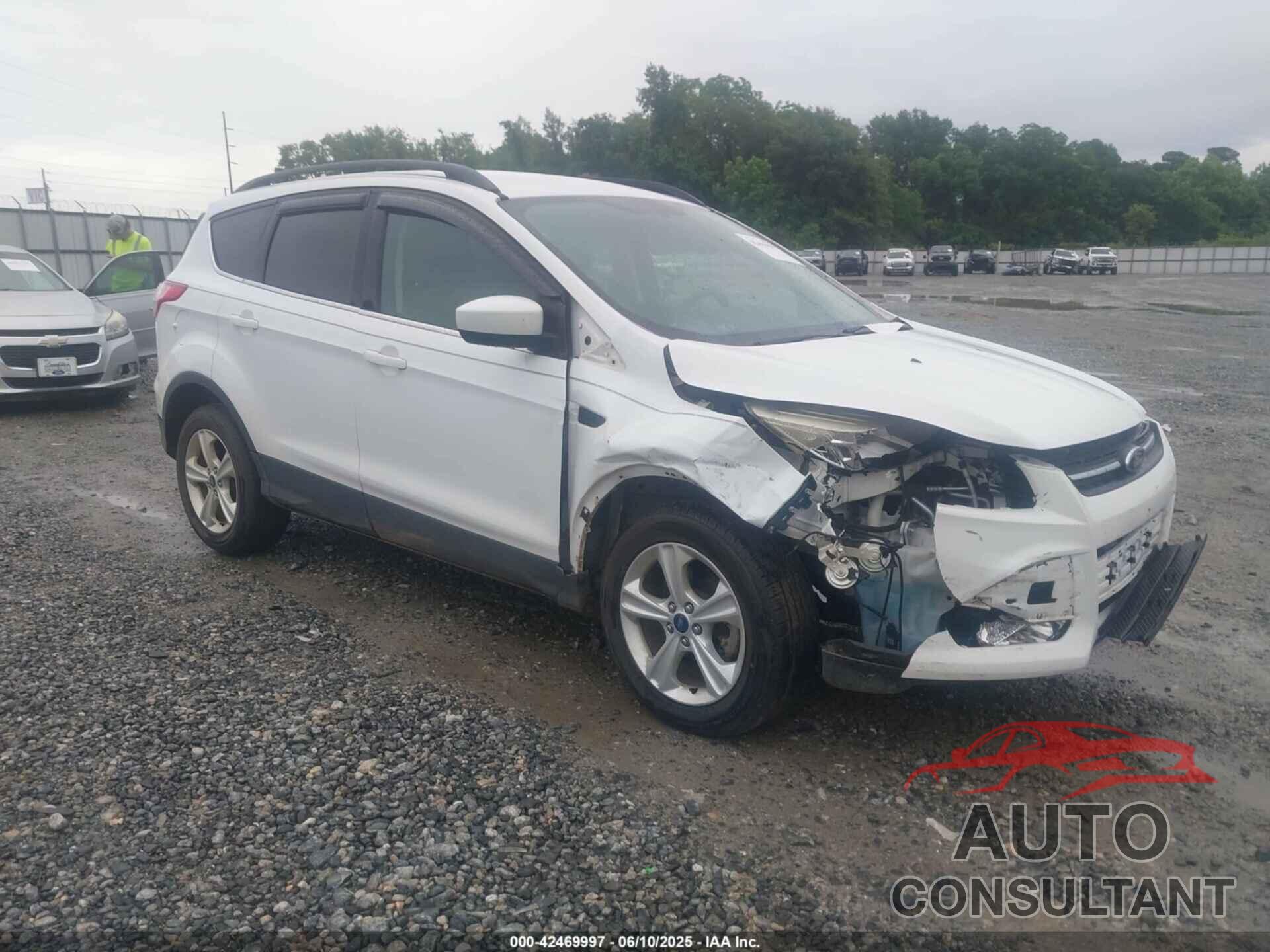 FORD ESCAPE 2014 - 1FMCU0GX3EUC89794