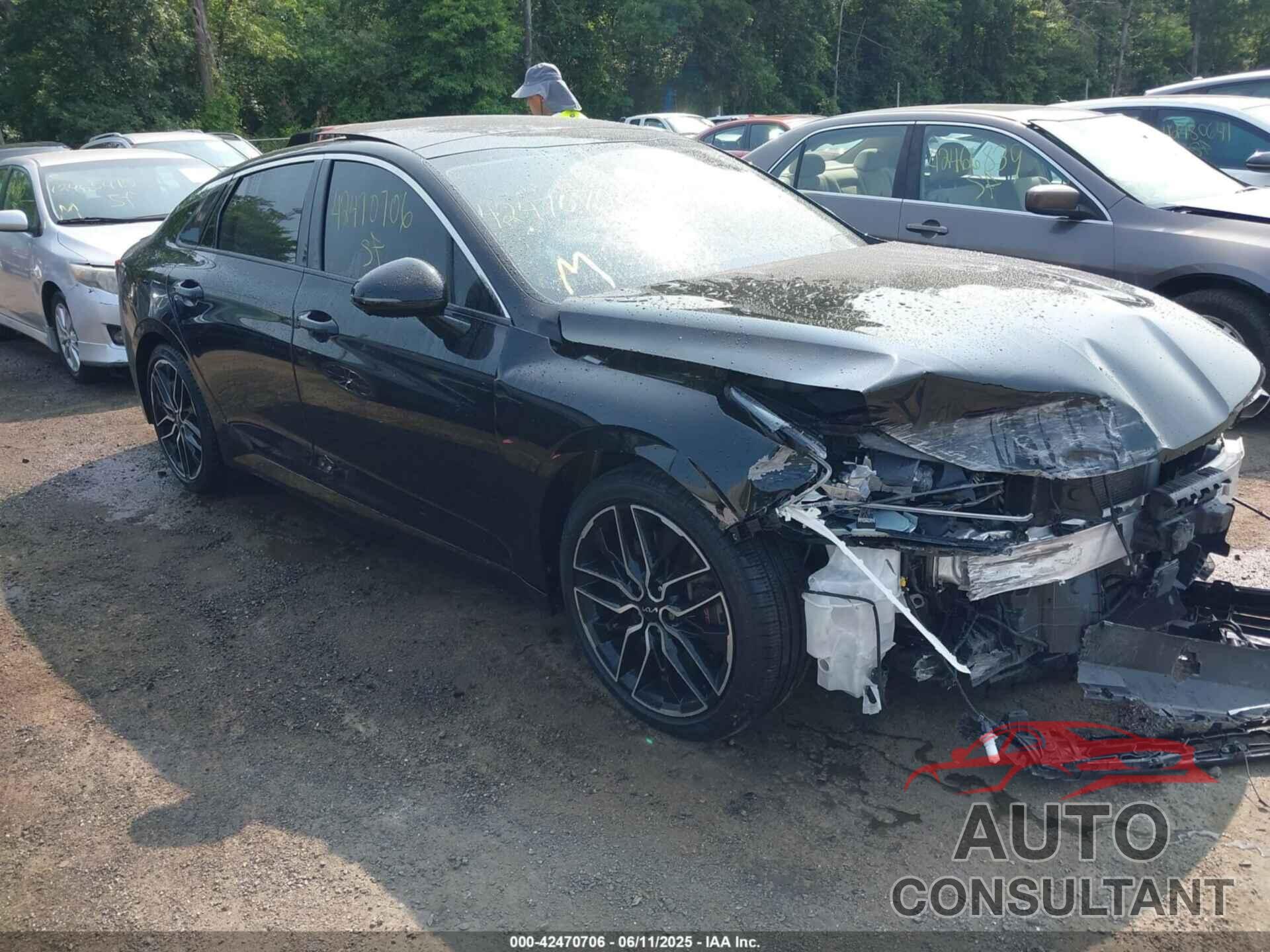 KIA K5 2022 - 5XXG44J88NG144920