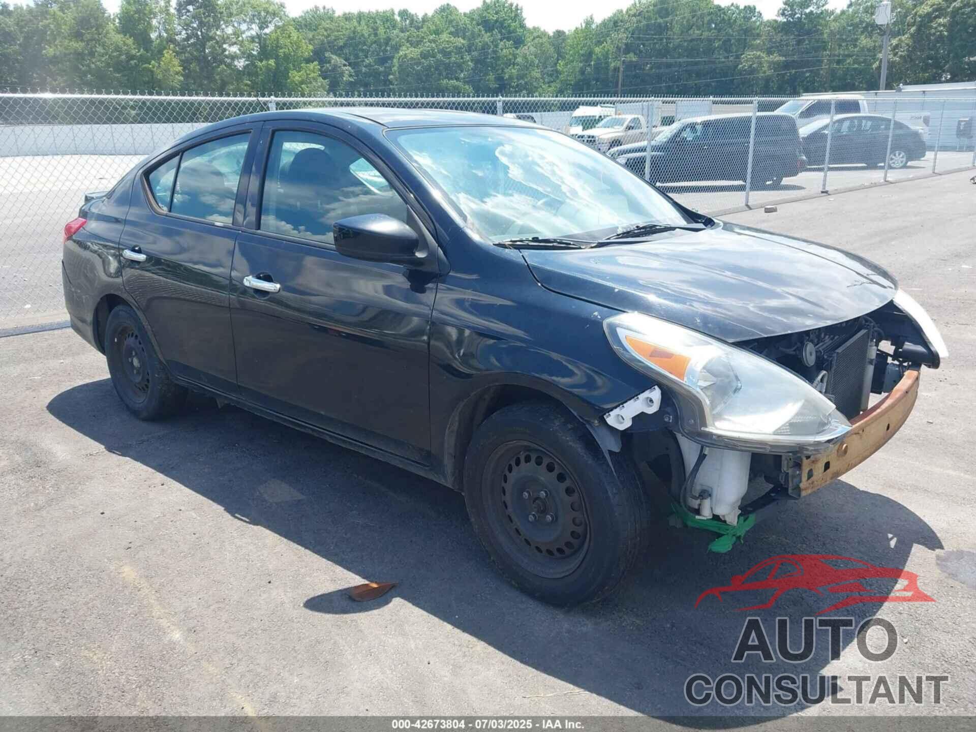 NISSAN VERSA 2018 - 3N1CN7AP9JL804761