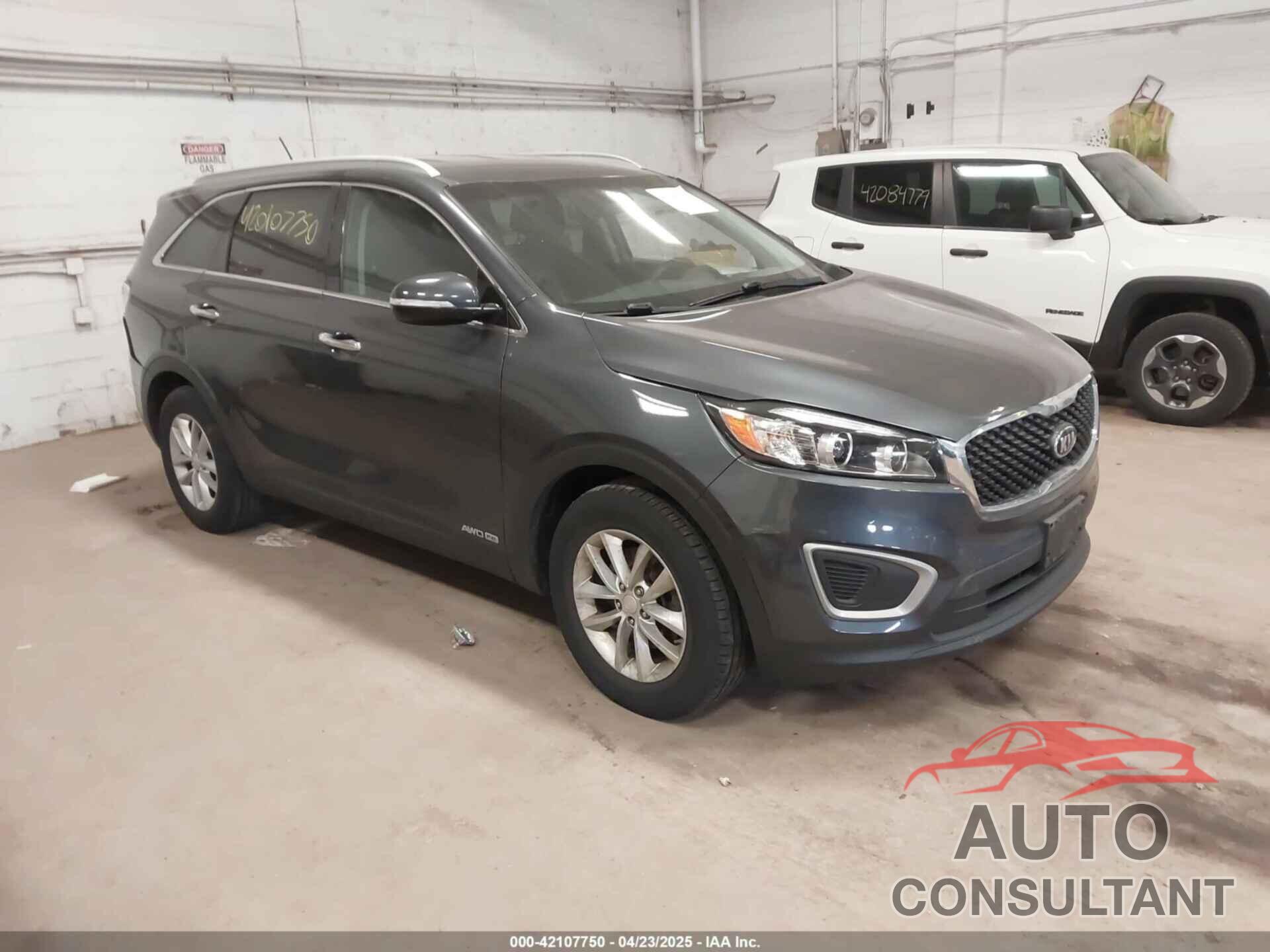 KIA SORENTO 2017 - 5XYPGDA50HG227092