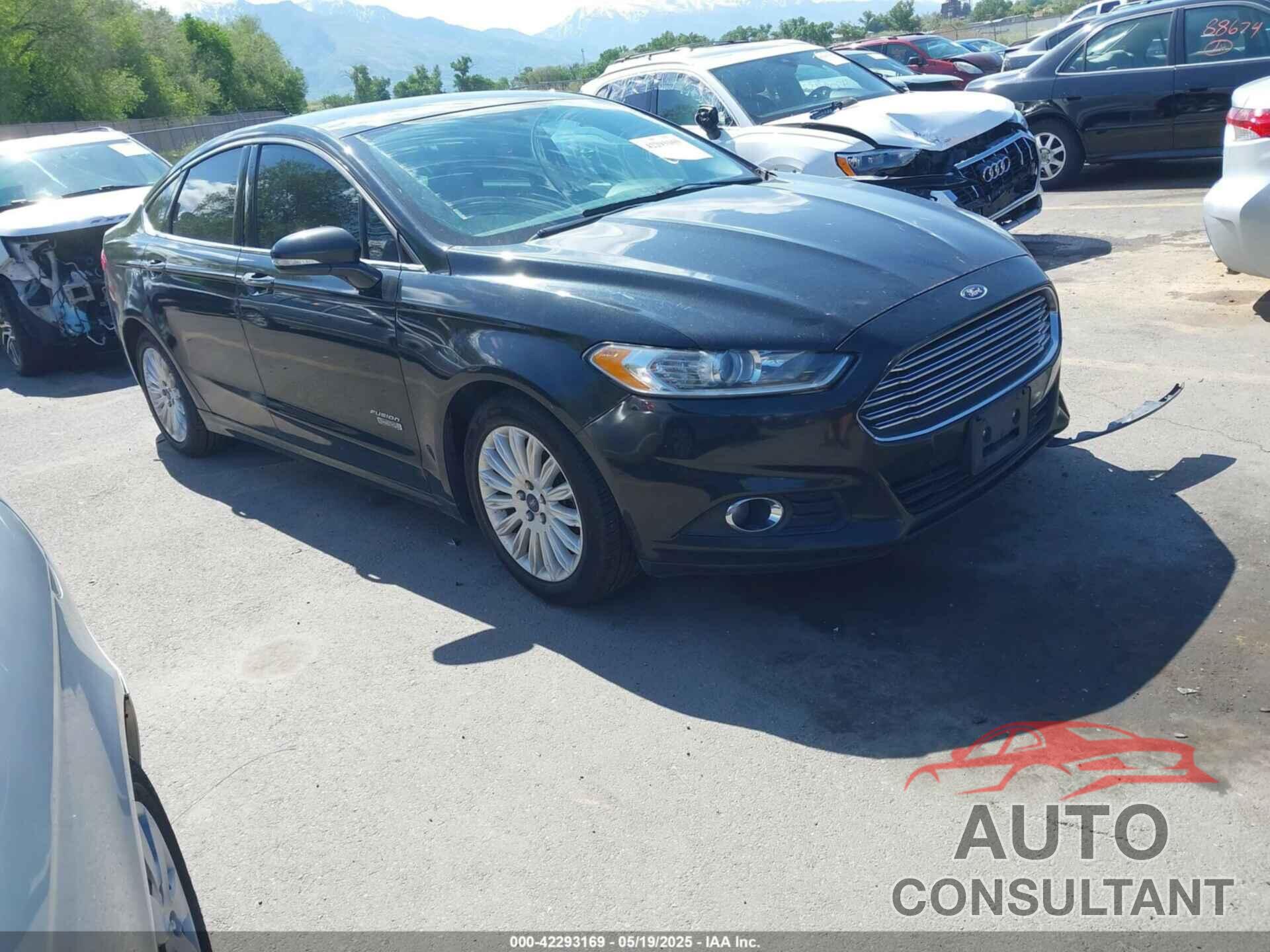 FORD FUSION ENERGI 2015 - 3FA6P0PU9FR245196
