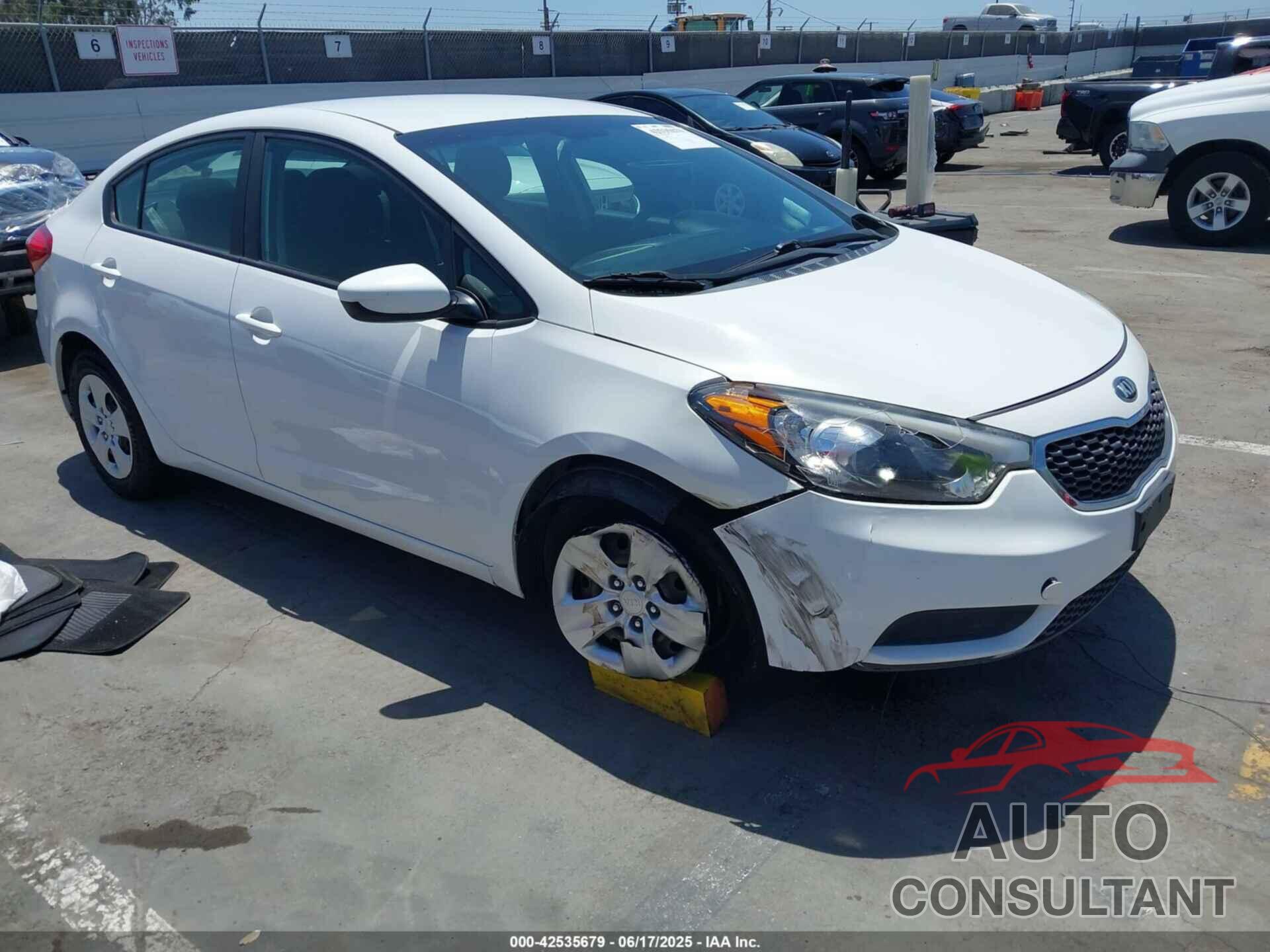 KIA FORTE 2016 - KNAFK4A62G5613536
