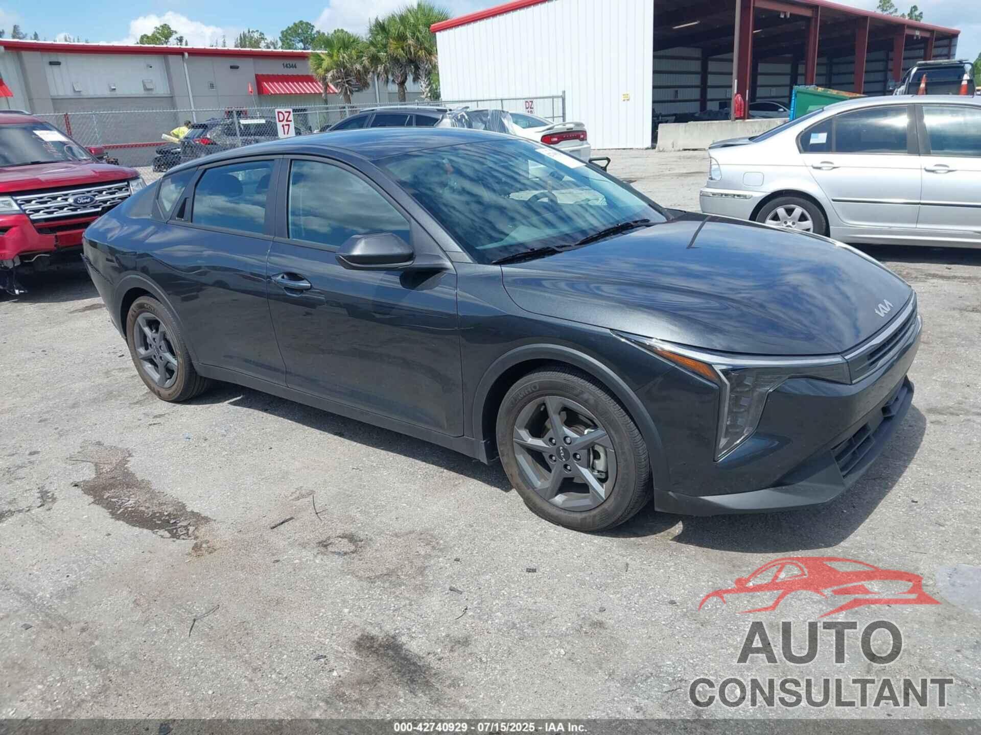 KIA K4 2025 - 3KPFT4DE8SE134604