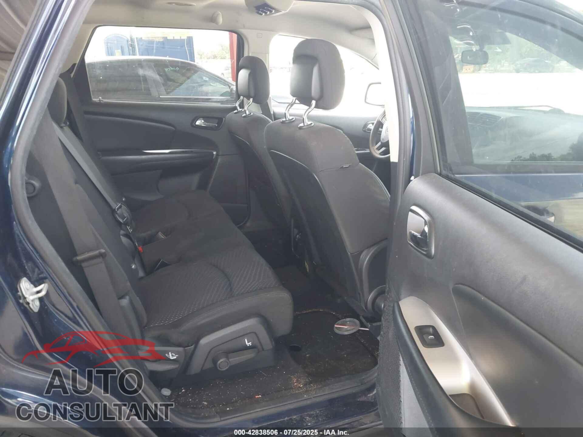 DODGE JOURNEY 2017 - 3C4PDCBG8HT532335