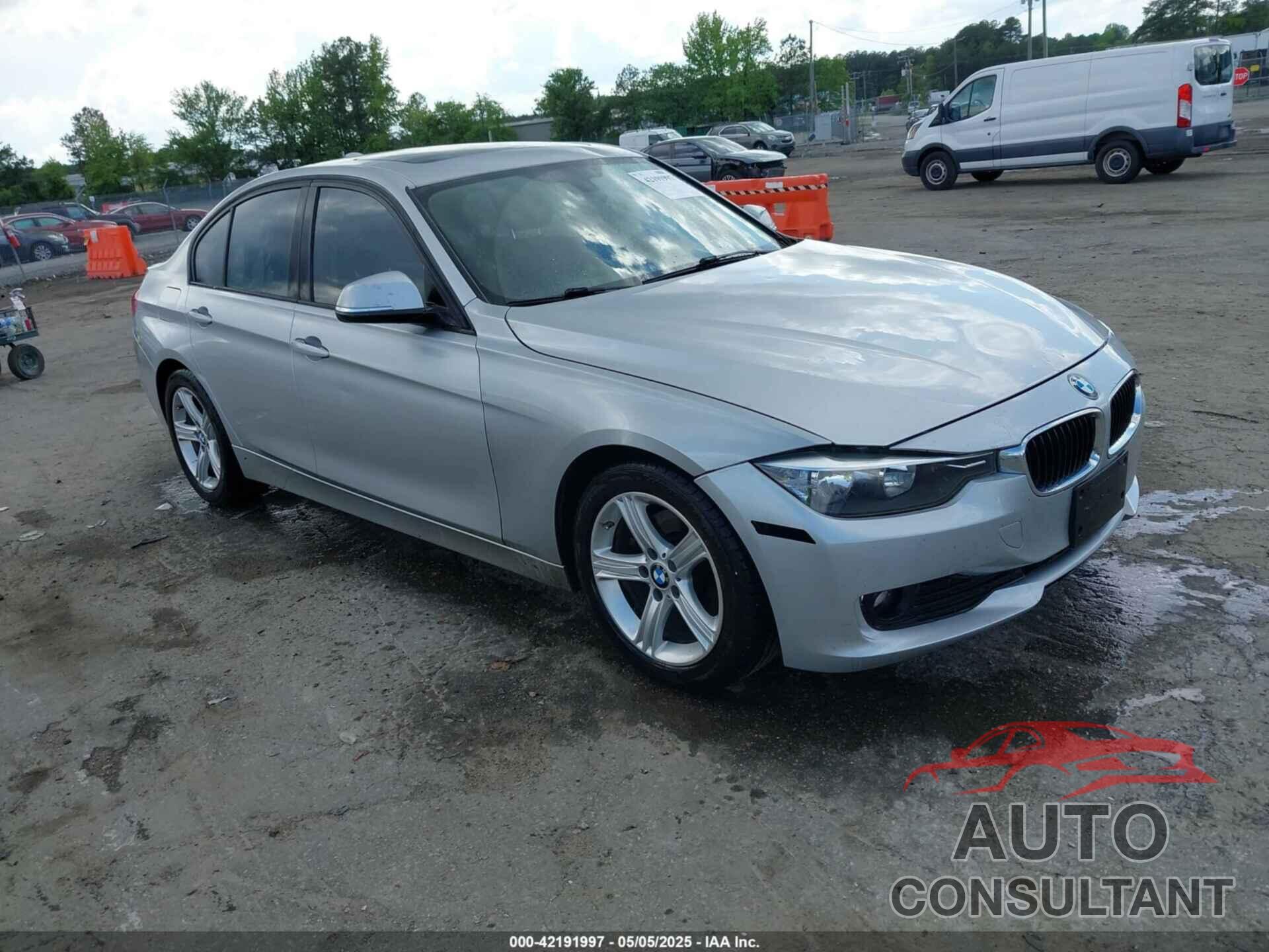 BMW 328I 2013 - WBA3A5G59DNP21139