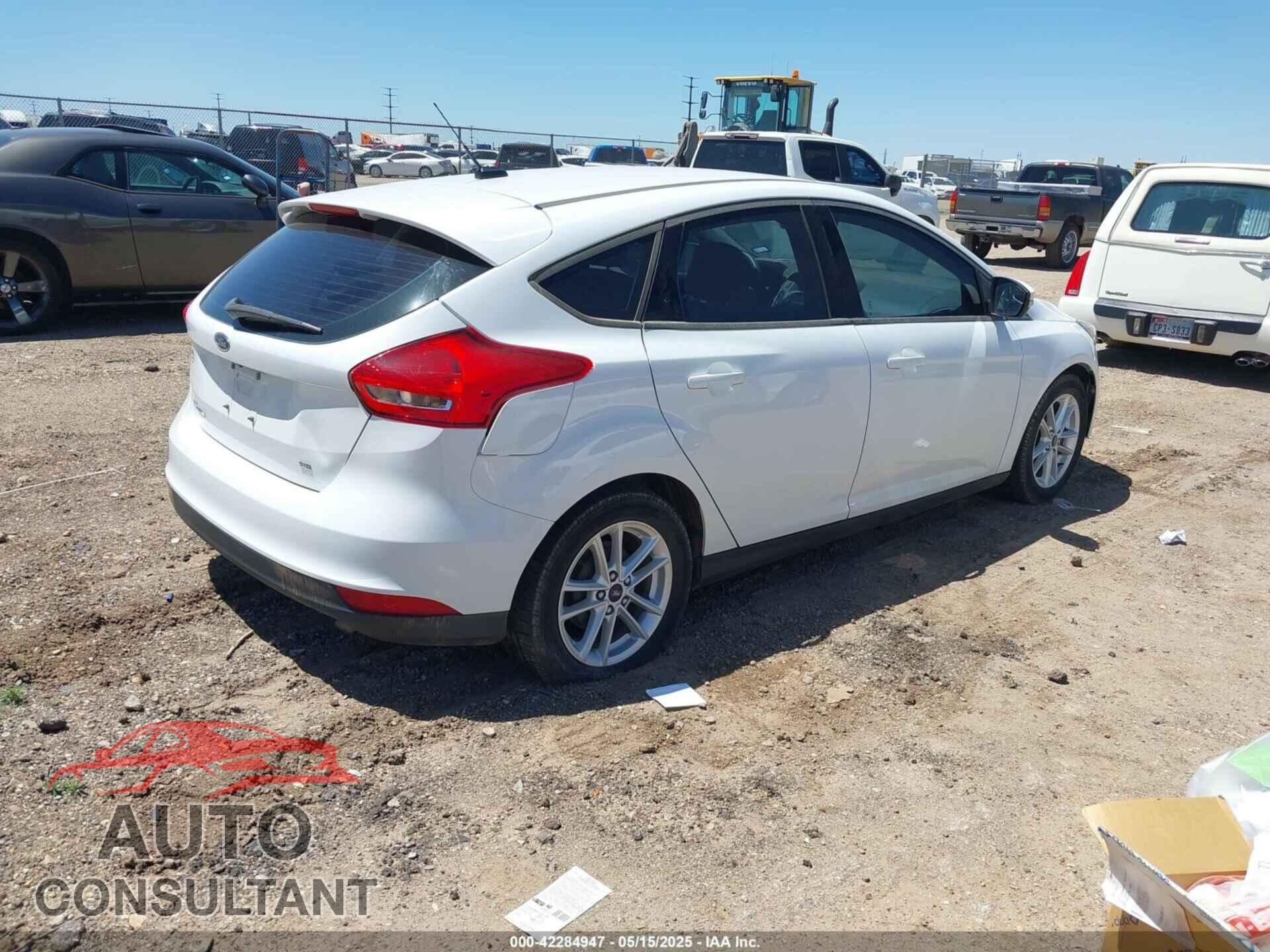 FORD FOCUS 2017 - 1FADP3K27HL214187