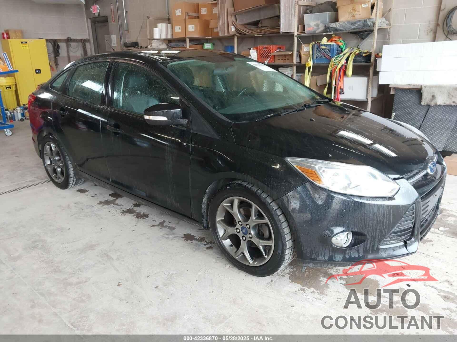 FORD FOCUS 2014 - 1FADP3F24EL420542
