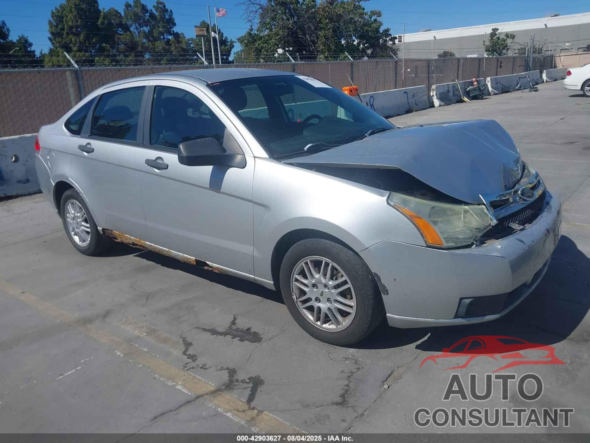 FORD FOCUS 2011 - 1FAHP3FN6BW204777