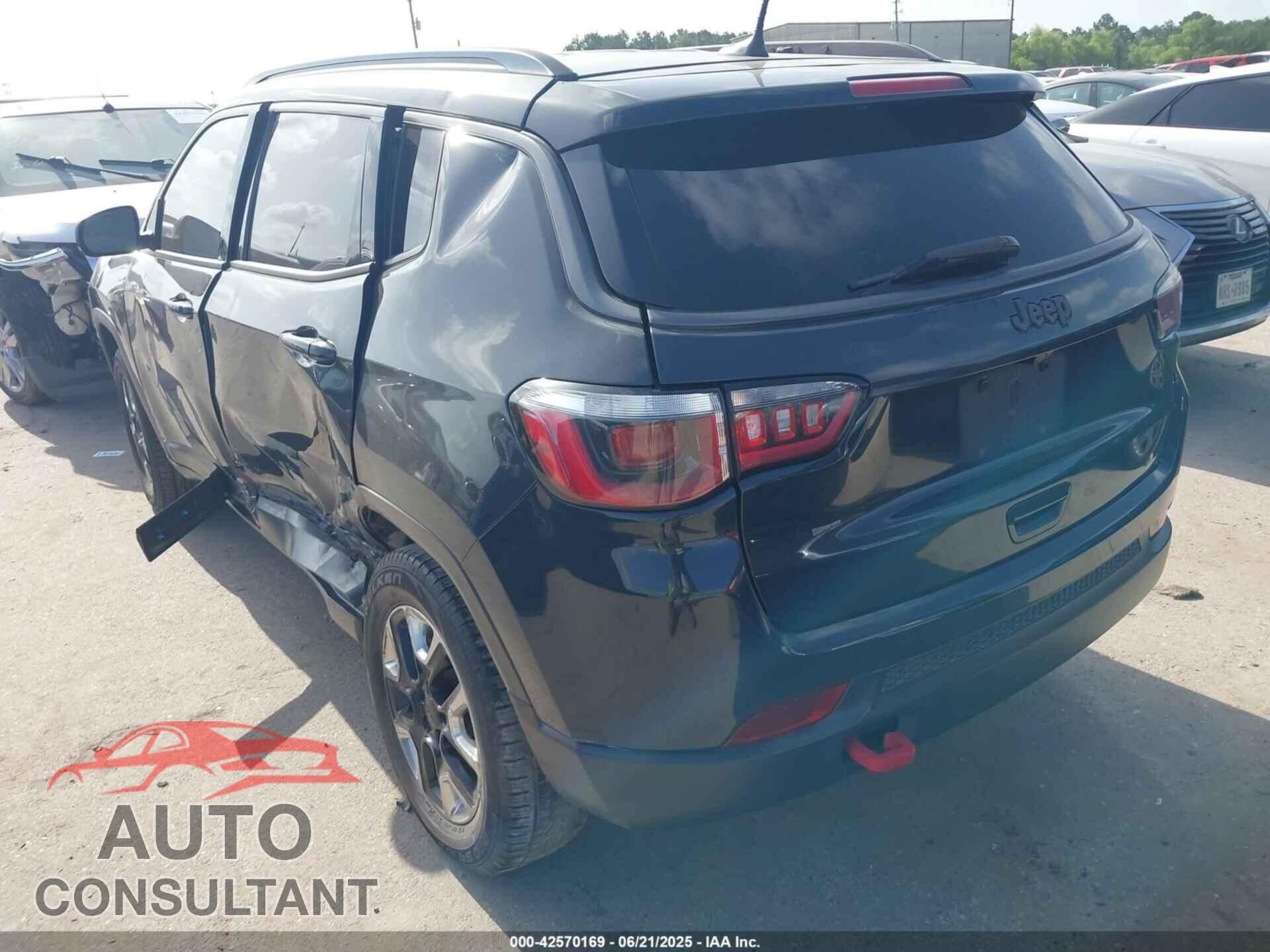 JEEP COMPASS 2017 - 3C4NJDDB9HT667458