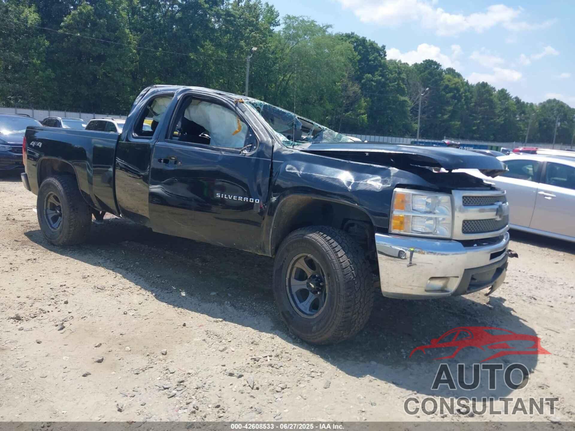 CHEVROLET SILVERADO 1500 2013 - 1GCRKSE75DZ114189