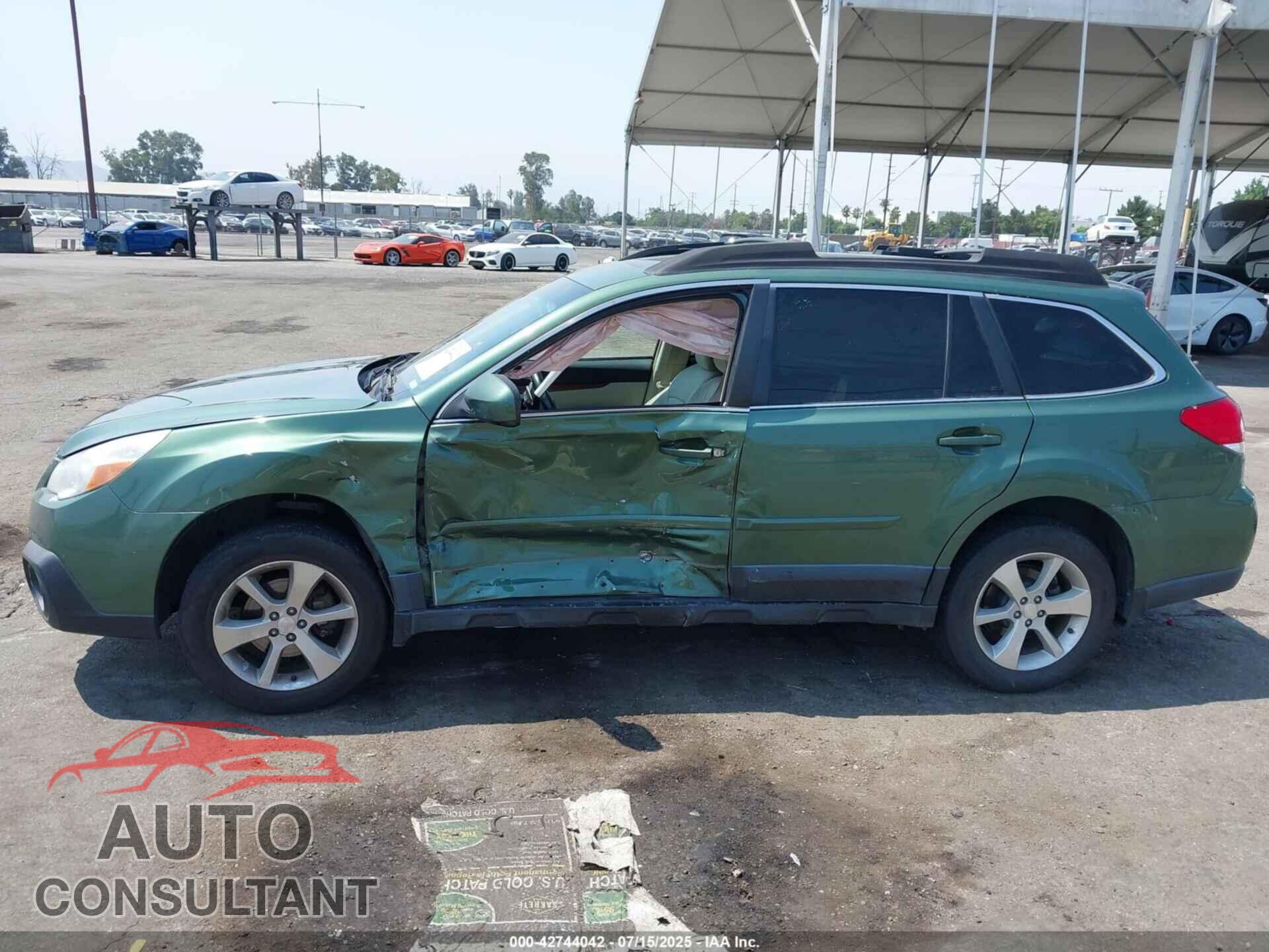 SUBARU OUTBACK 2014 - 4S4BRBLC8E3259997