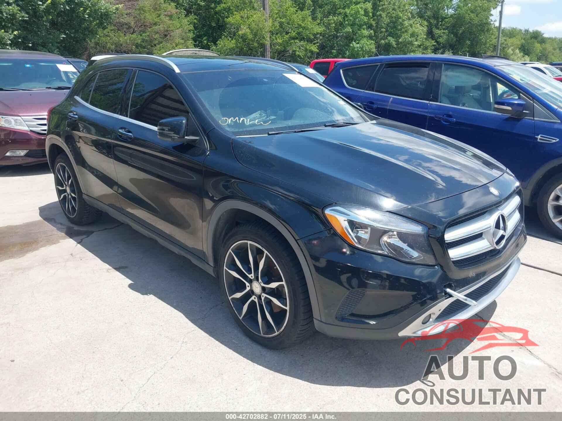 MERCEDES-BENZ GLA 250 2017 - WDCTG4EB2HJ351065