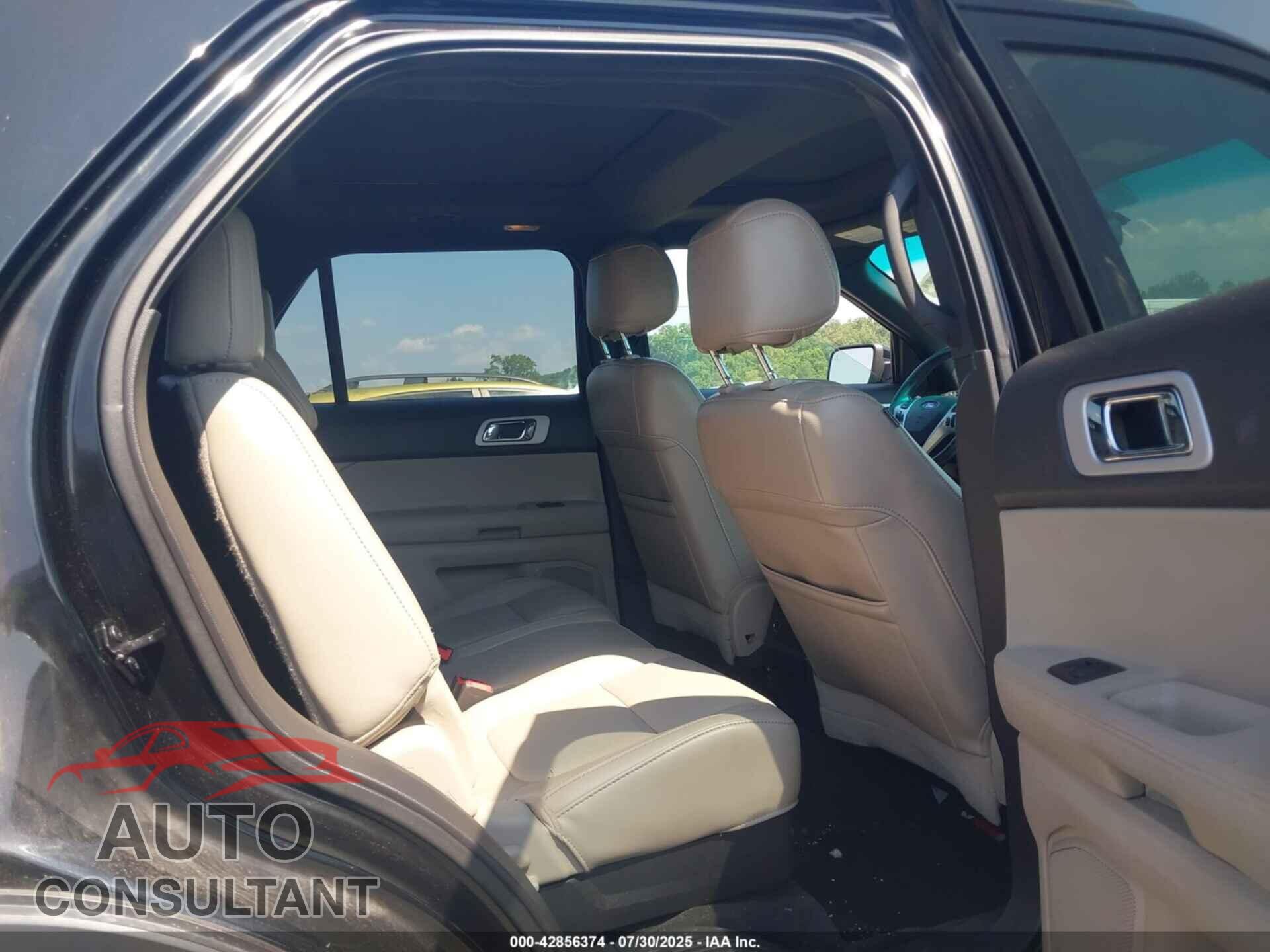 FORD EXPLORER 2011 - 1FMHK8D80BGA91241
