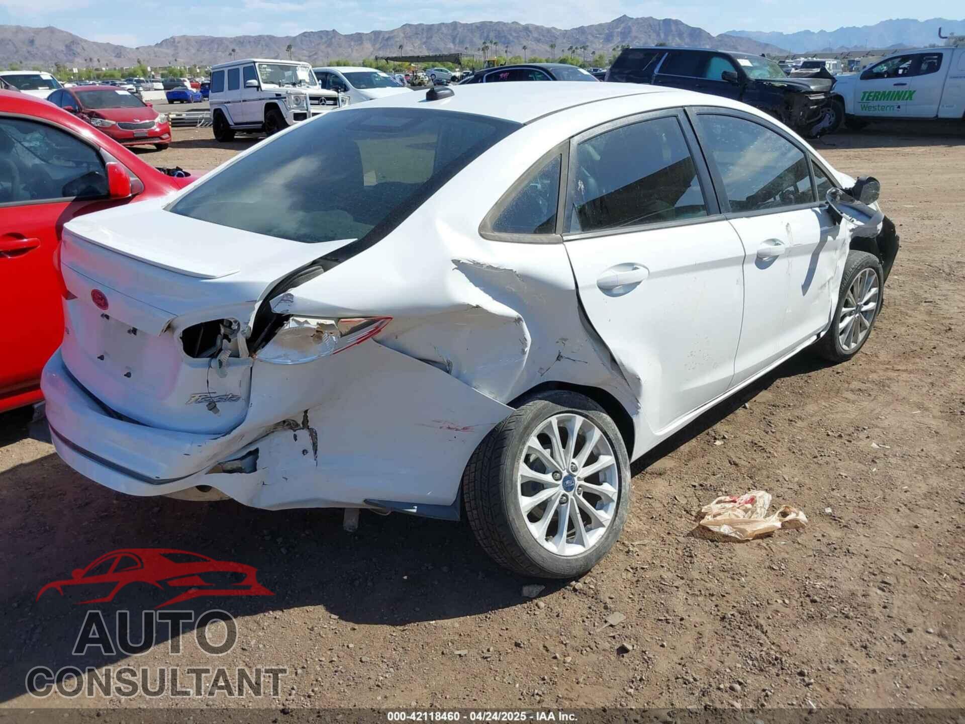 FORD FIESTA 2014 - 3FADP4BJ9EM133473