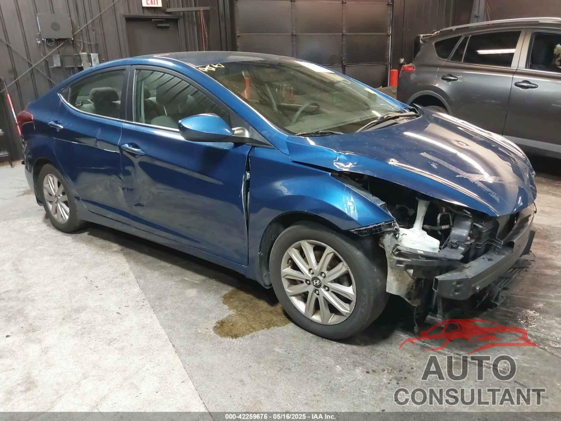 HYUNDAI ELANTRA 2016 - KMHDH4AE8GU544773