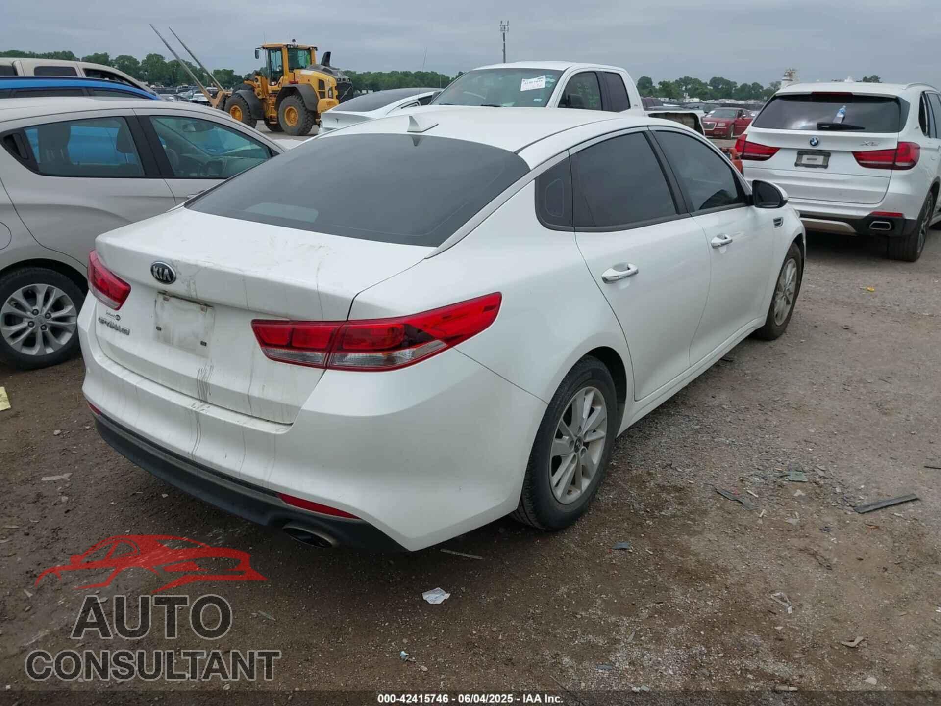 KIA OPTIMA 2016 - KNAGT4L39G5073798
