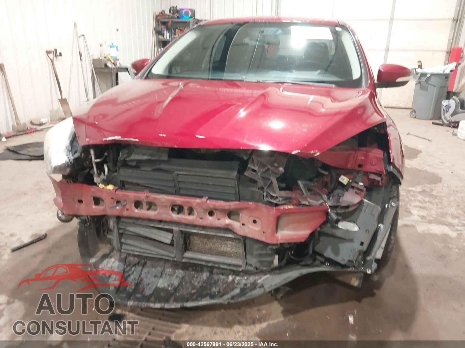 FORD FOCUS 2015 - 1FADP3F2XFL210870