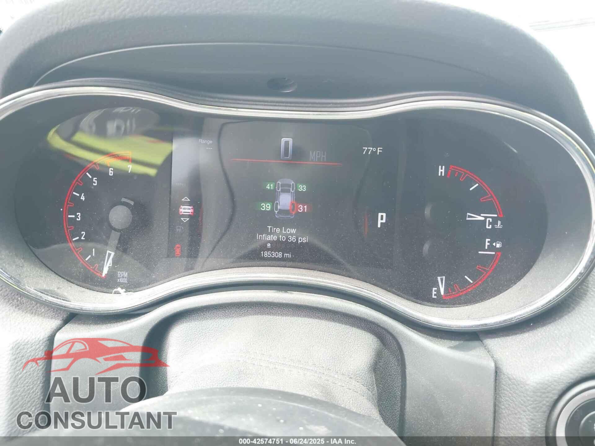 DODGE DURANGO 2015 - 1C4SDJCT8FC939283