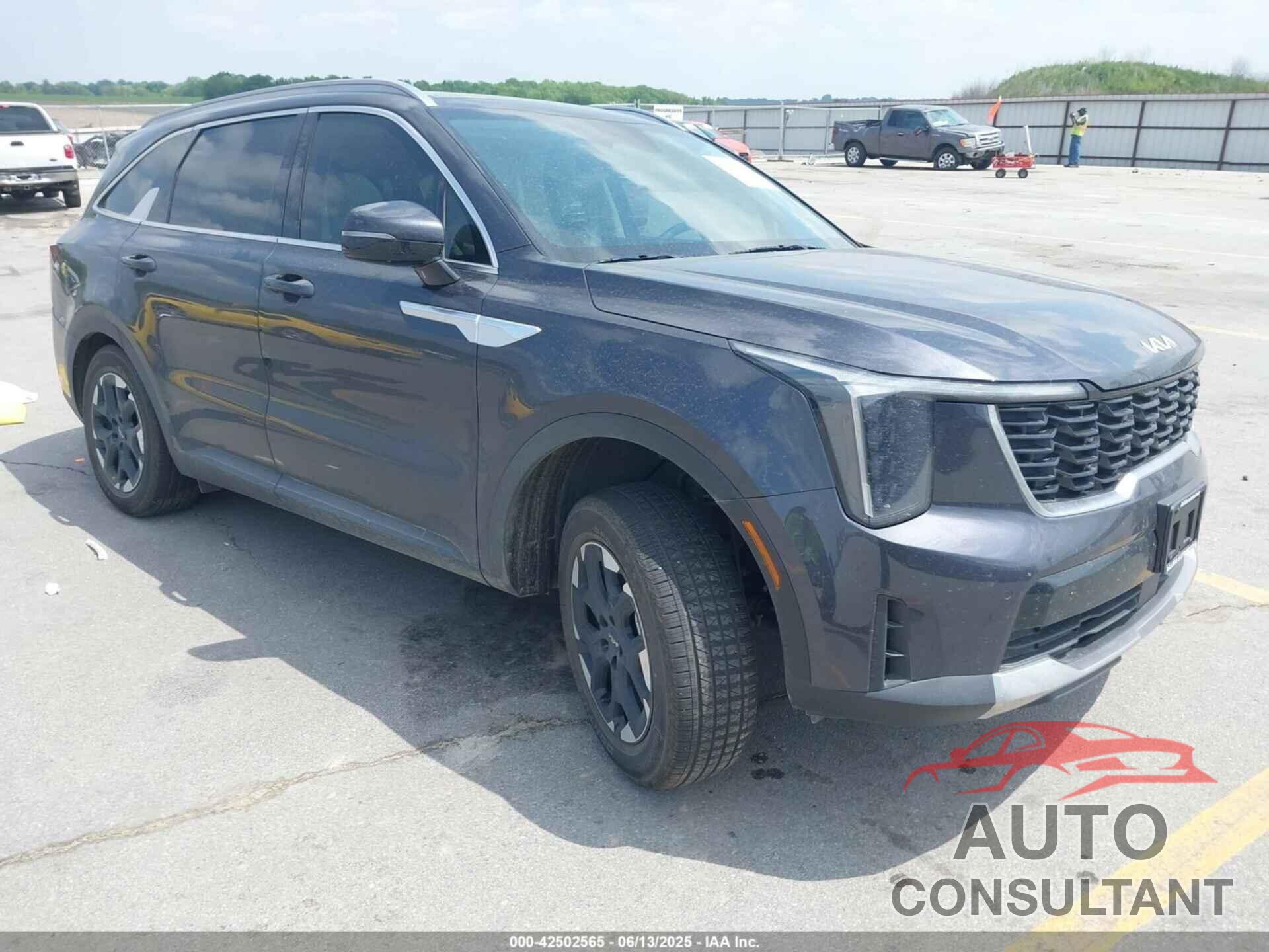 KIA SORENTO 2025 - 5XYRLDJC4SG353613