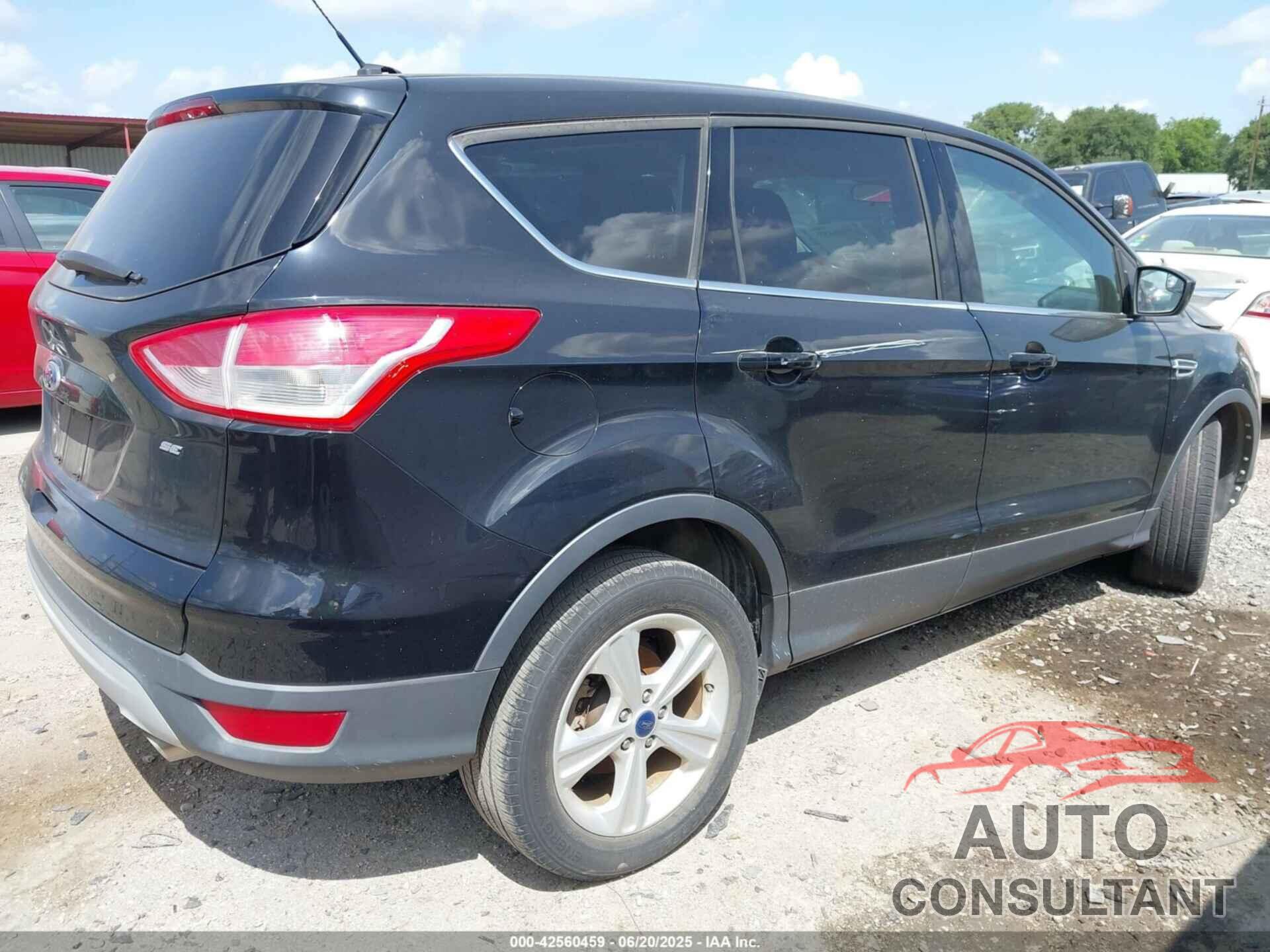 FORD ESCAPE 2016 - 1FMCU0G7XGUA77025