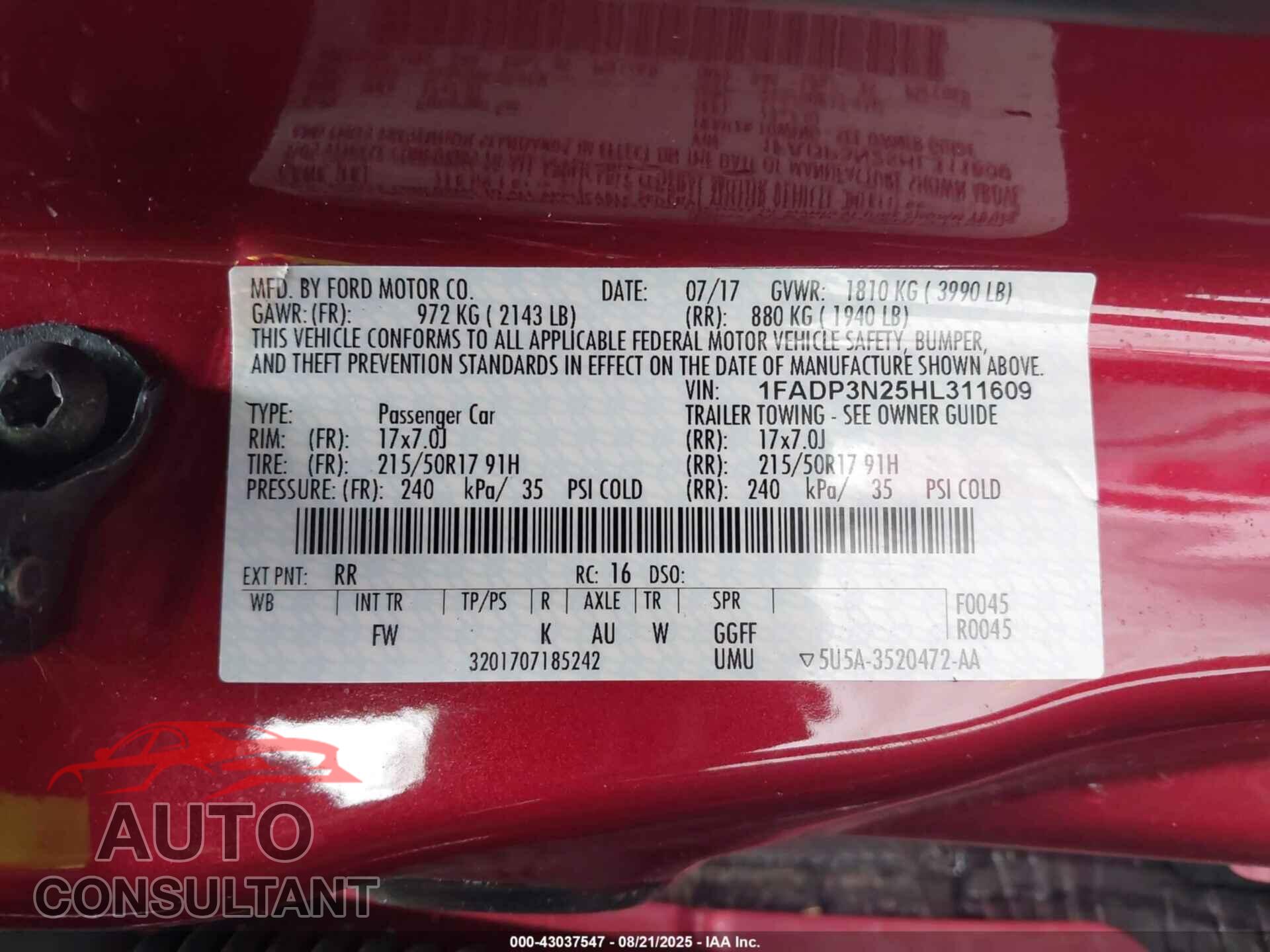 FORD FOCUS 2017 - 1FADP3N25HL311609