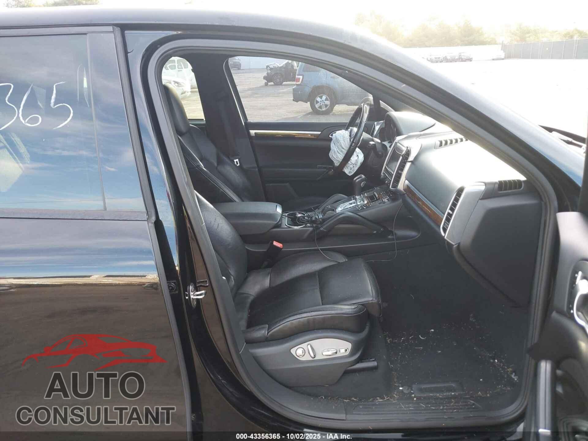 PORSCHE CAYENNE 2012 - WP1AA2A21CLA00667