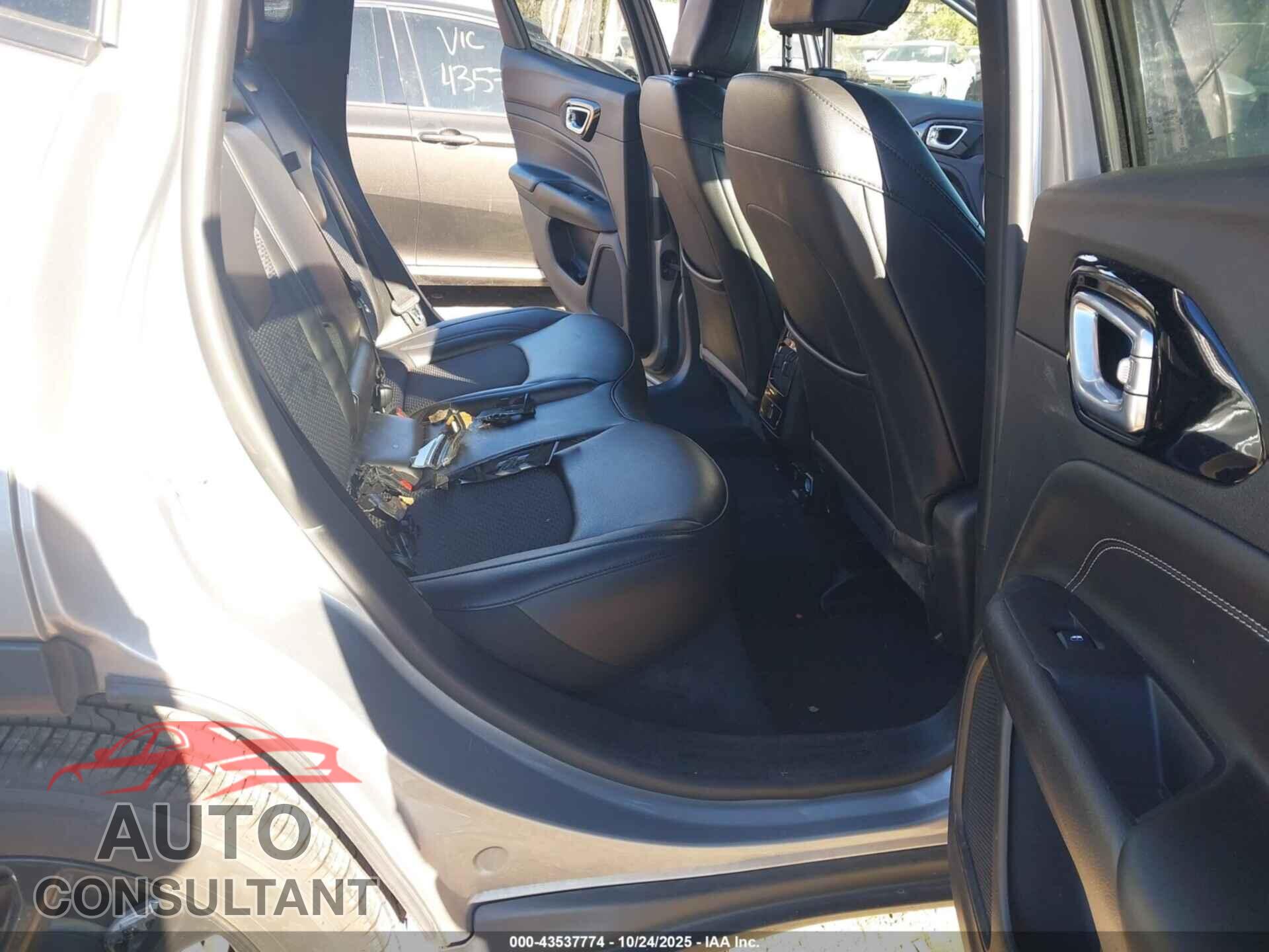 JEEP COMPASS 2022 - 3C4NJCBB1NT234807