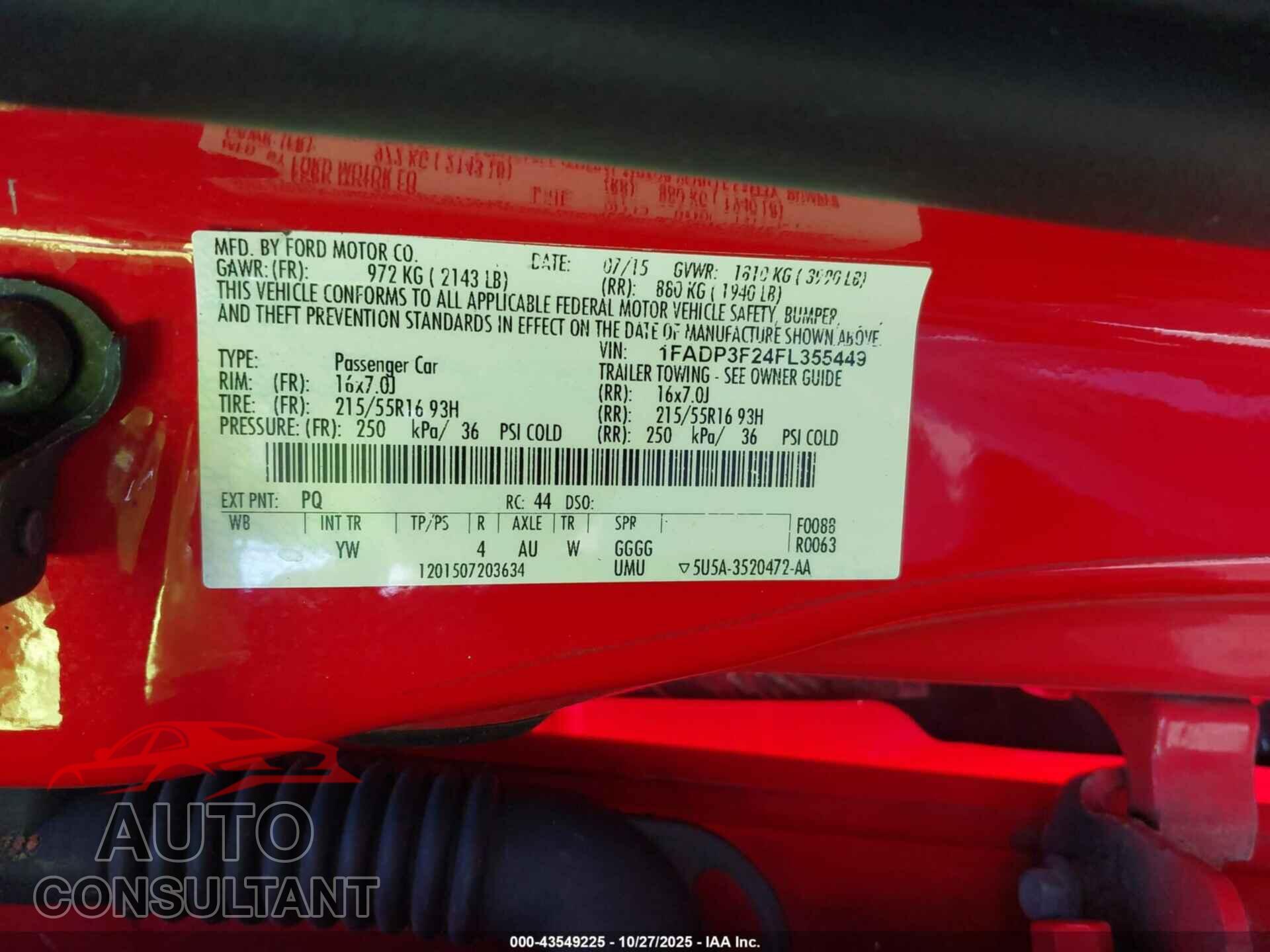 FORD FOCUS 2015 - 1FADP3F24FL355449