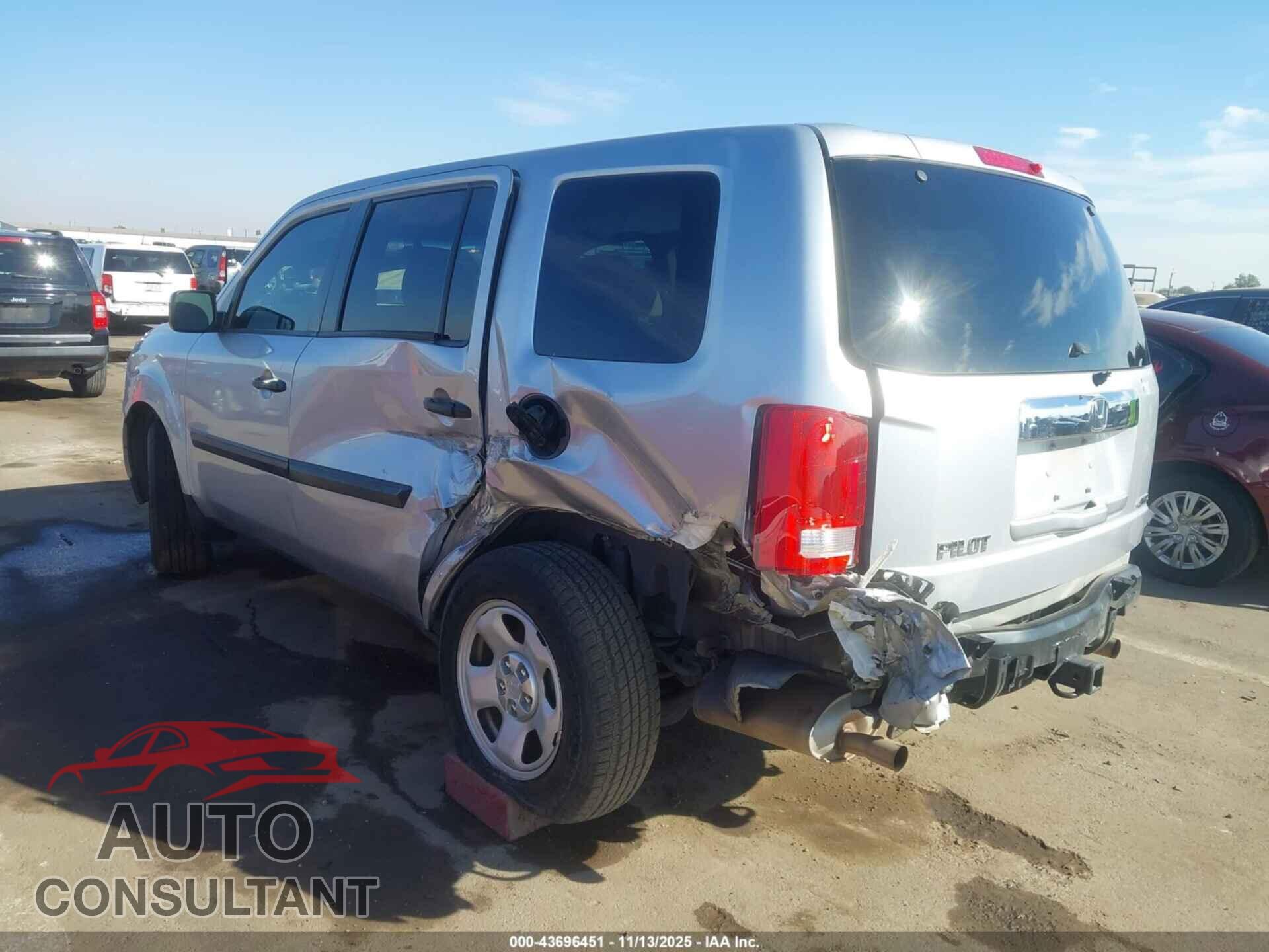 HONDA PILOT 2012 - 5FNYF4H24CB005819