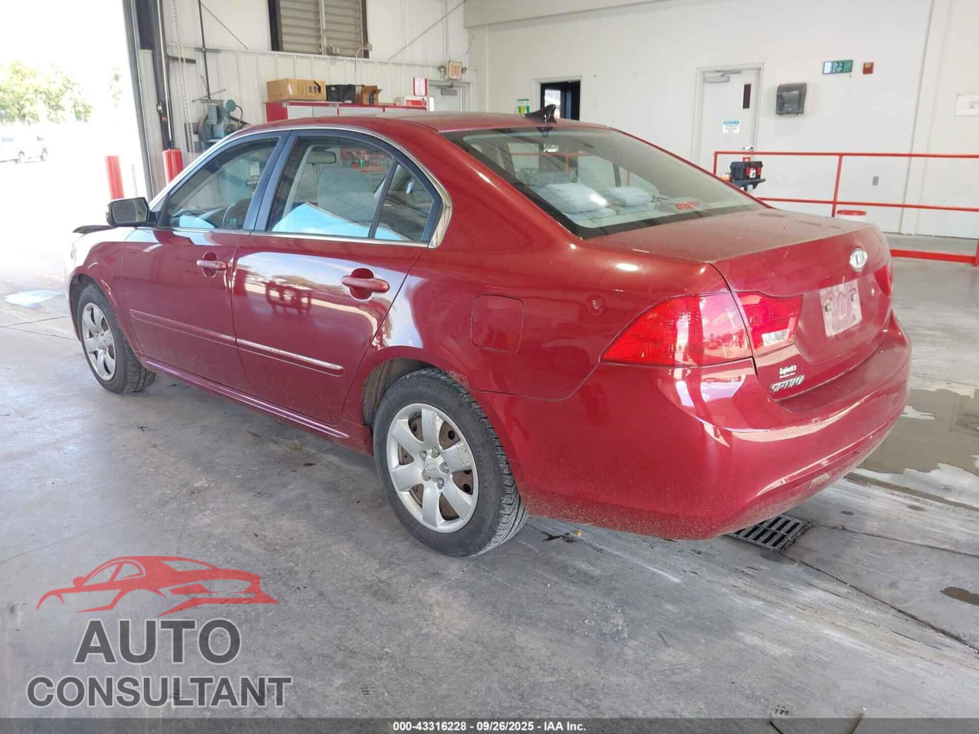 KIA OPTIMA 2010 - KNAGG4A86A5393901