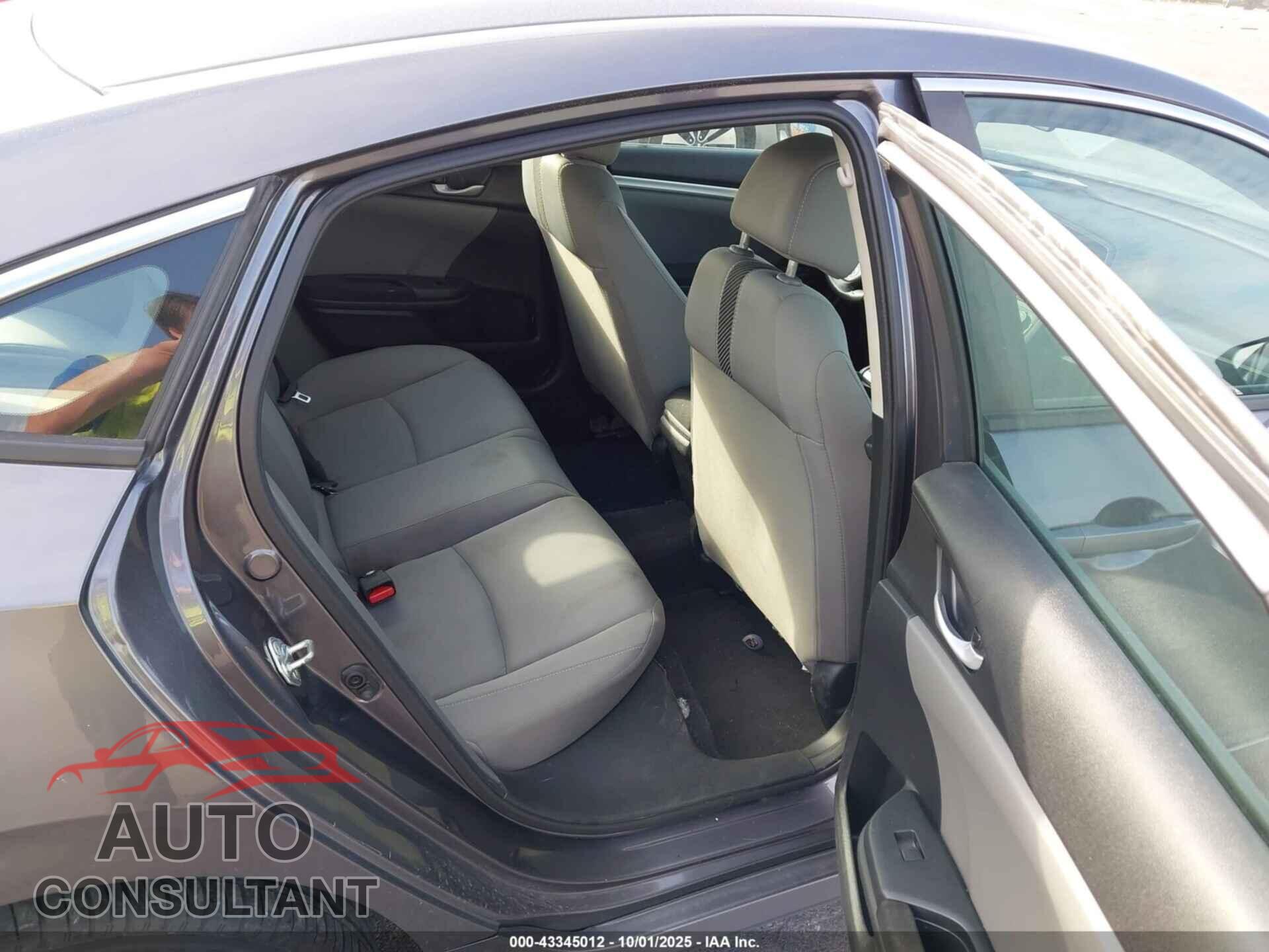 HONDA CIVIC 2017 - 19XFC2F52HE036159