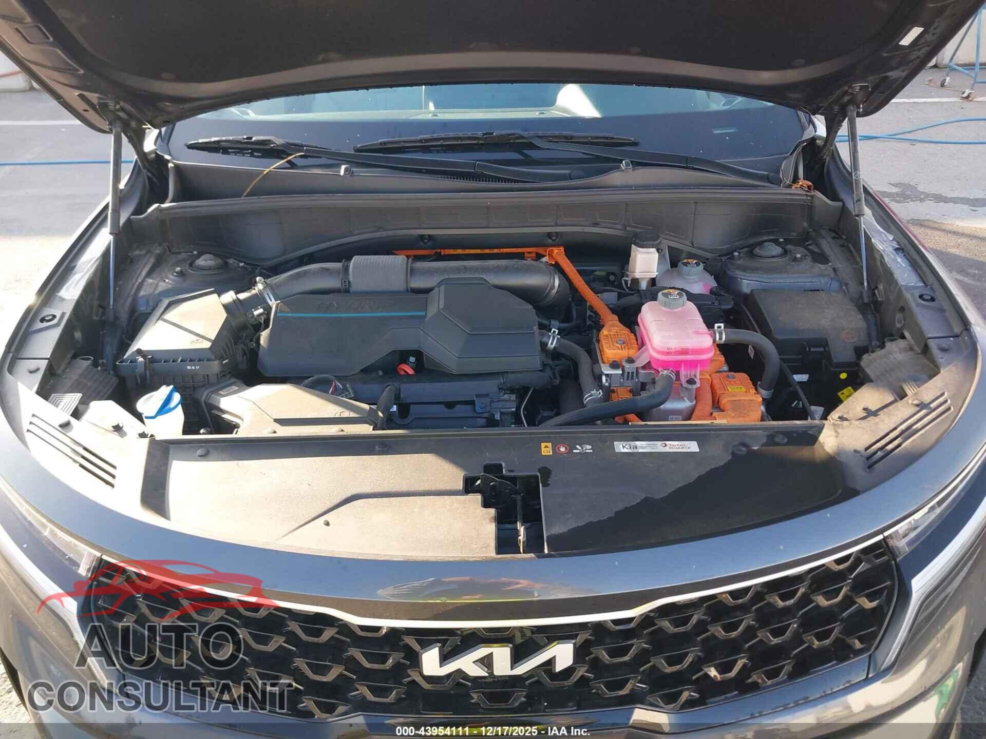 KIA SORENTO HYBRID 2023 - KNDRHDLG2P5211245