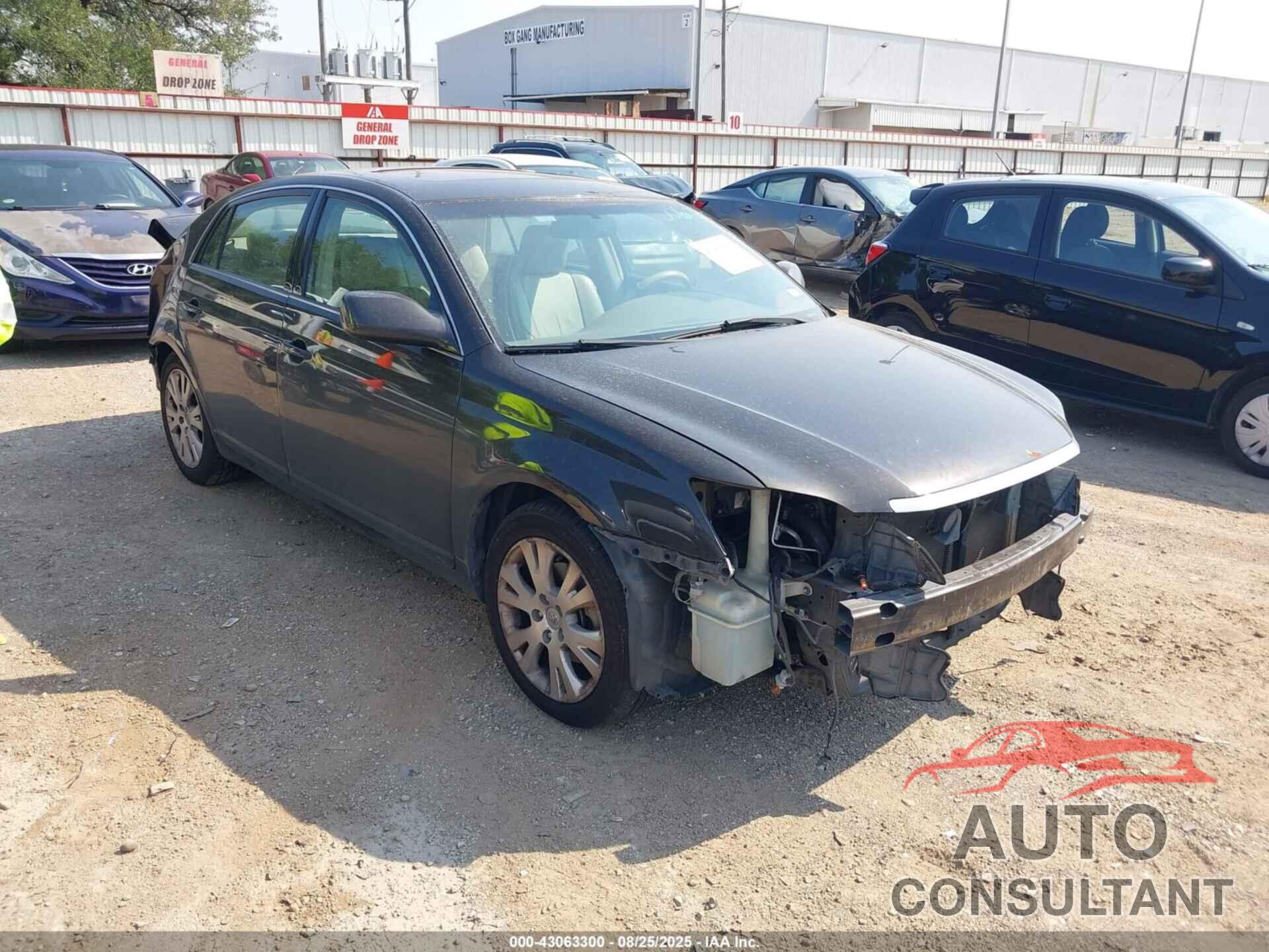 TOYOTA AVALON 2010 - 4T1BK3DB8AU370697