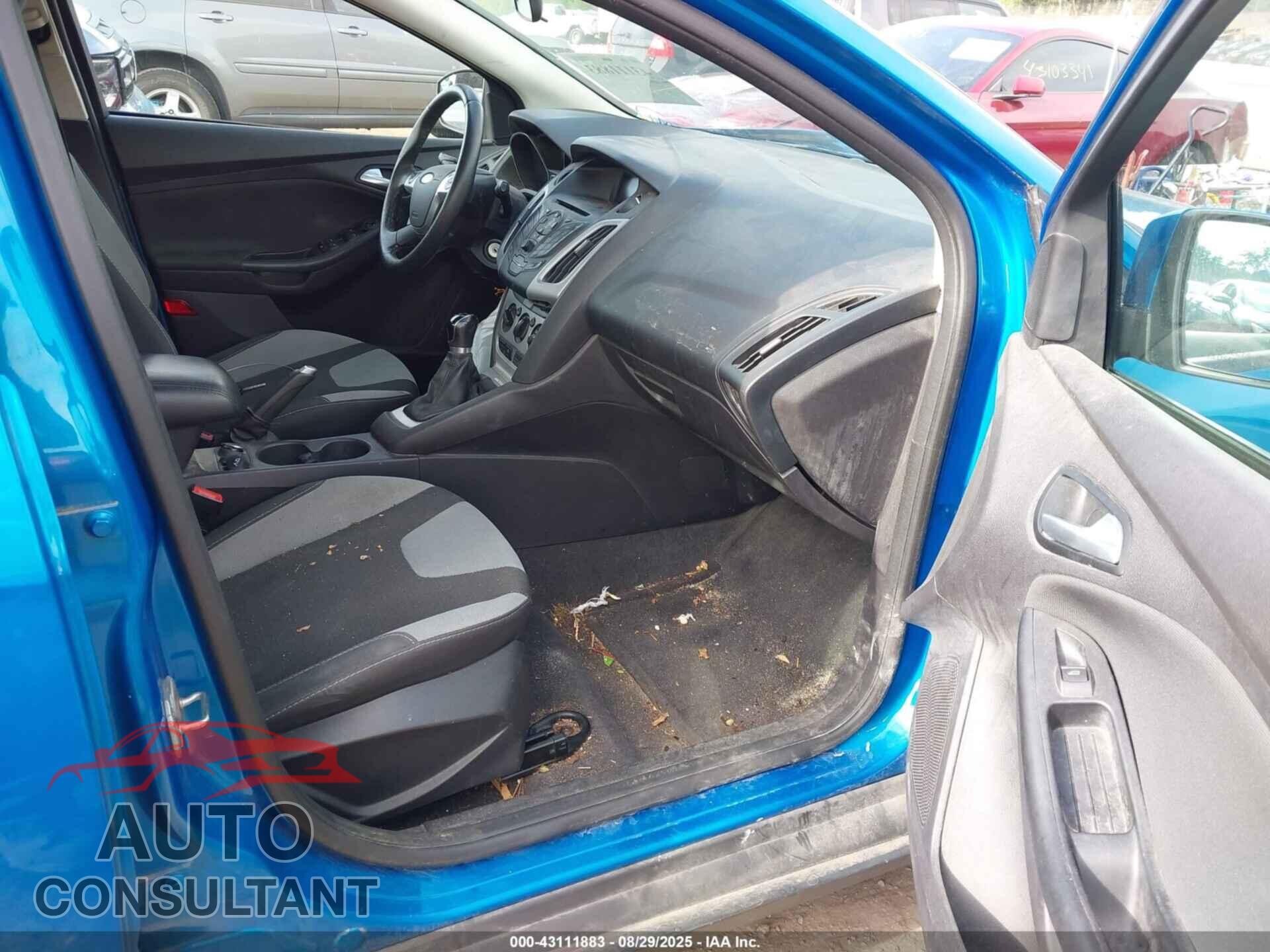 FORD FOCUS 2014 - 1FADP3K29EL329319