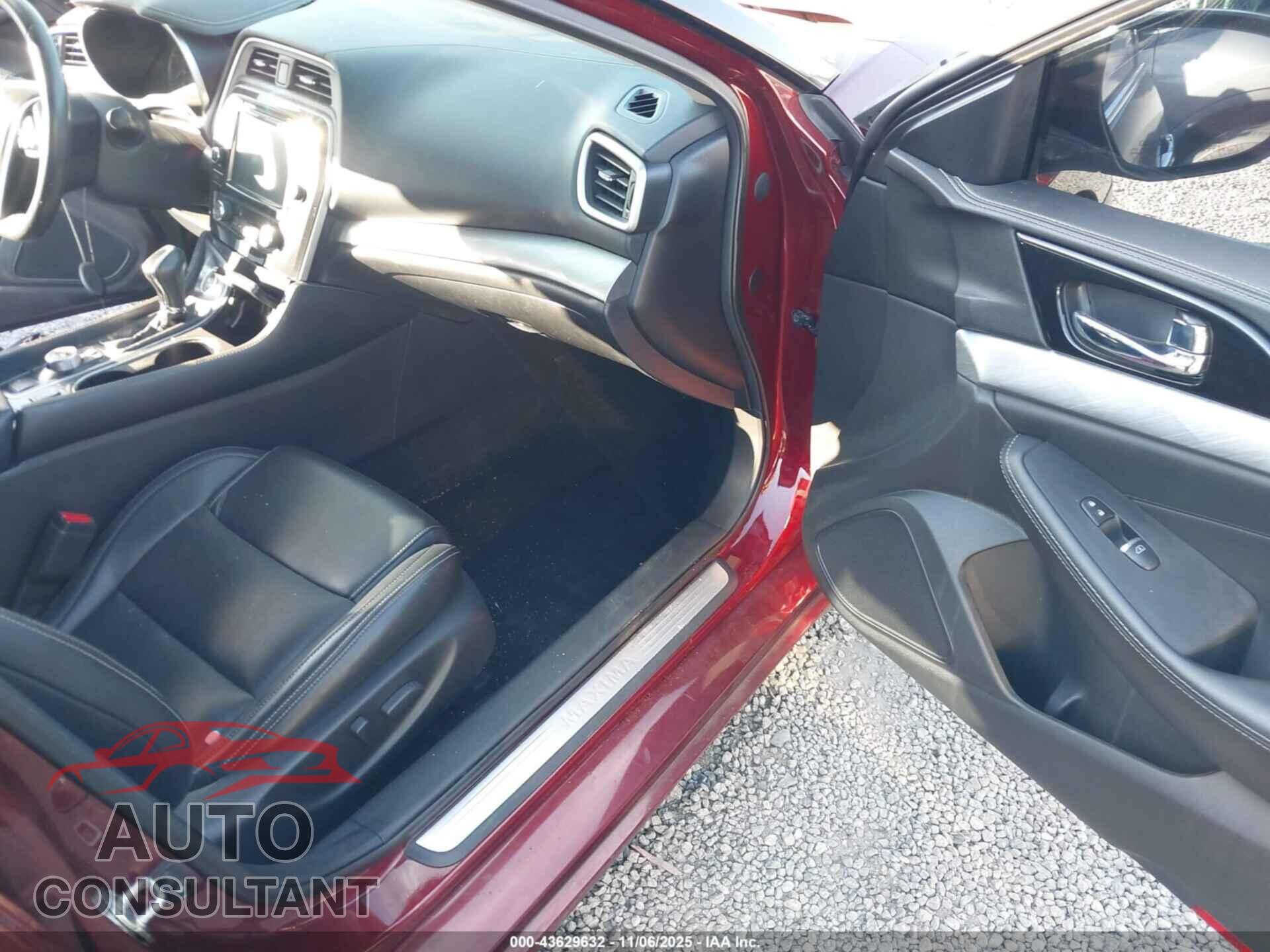 NISSAN MAXIMA 2017 - 1N4AA6AP1HC400357