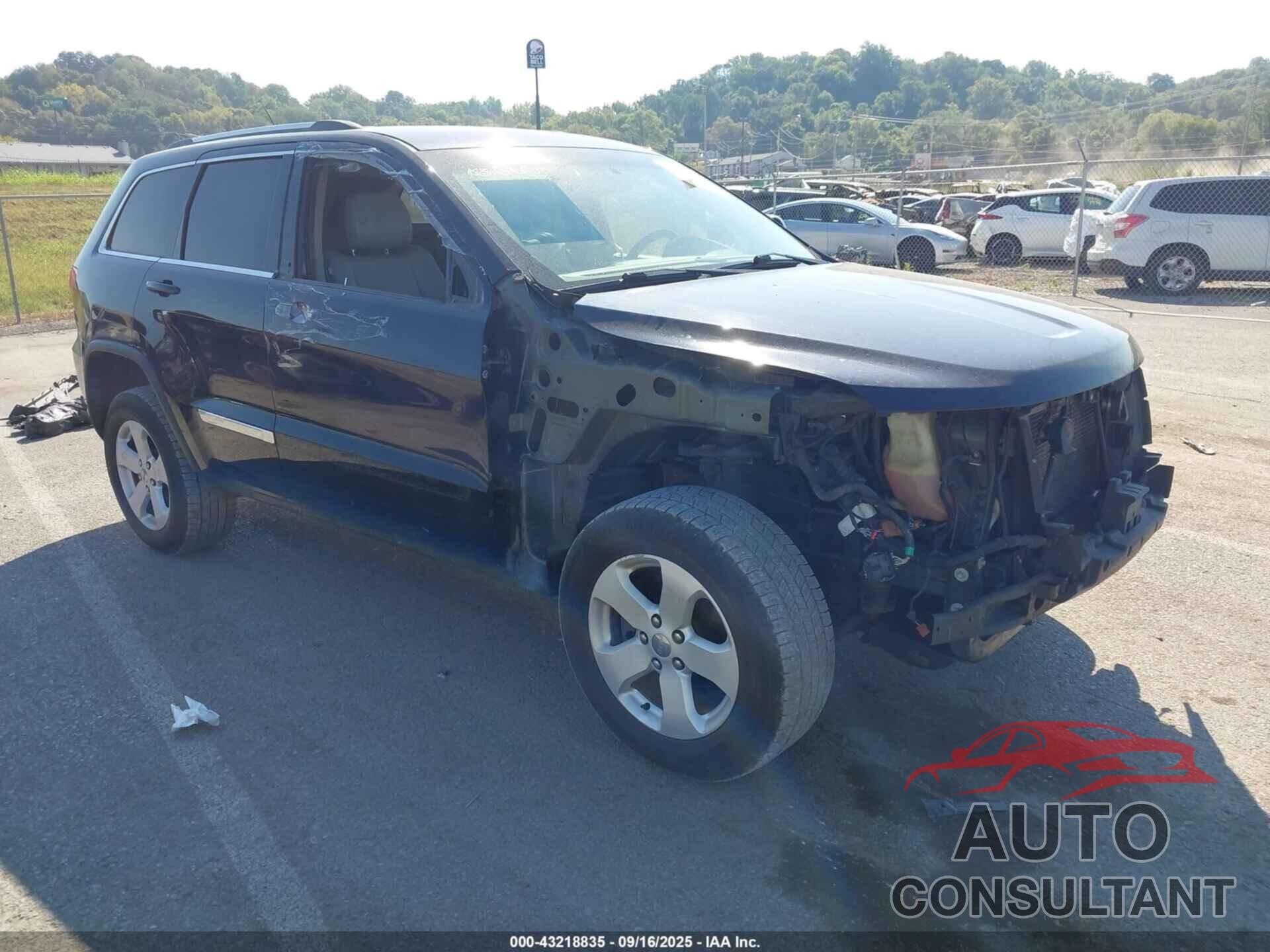 JEEP GRAND CHEROKEE 2011 - 1J4RR4GG6BC701127