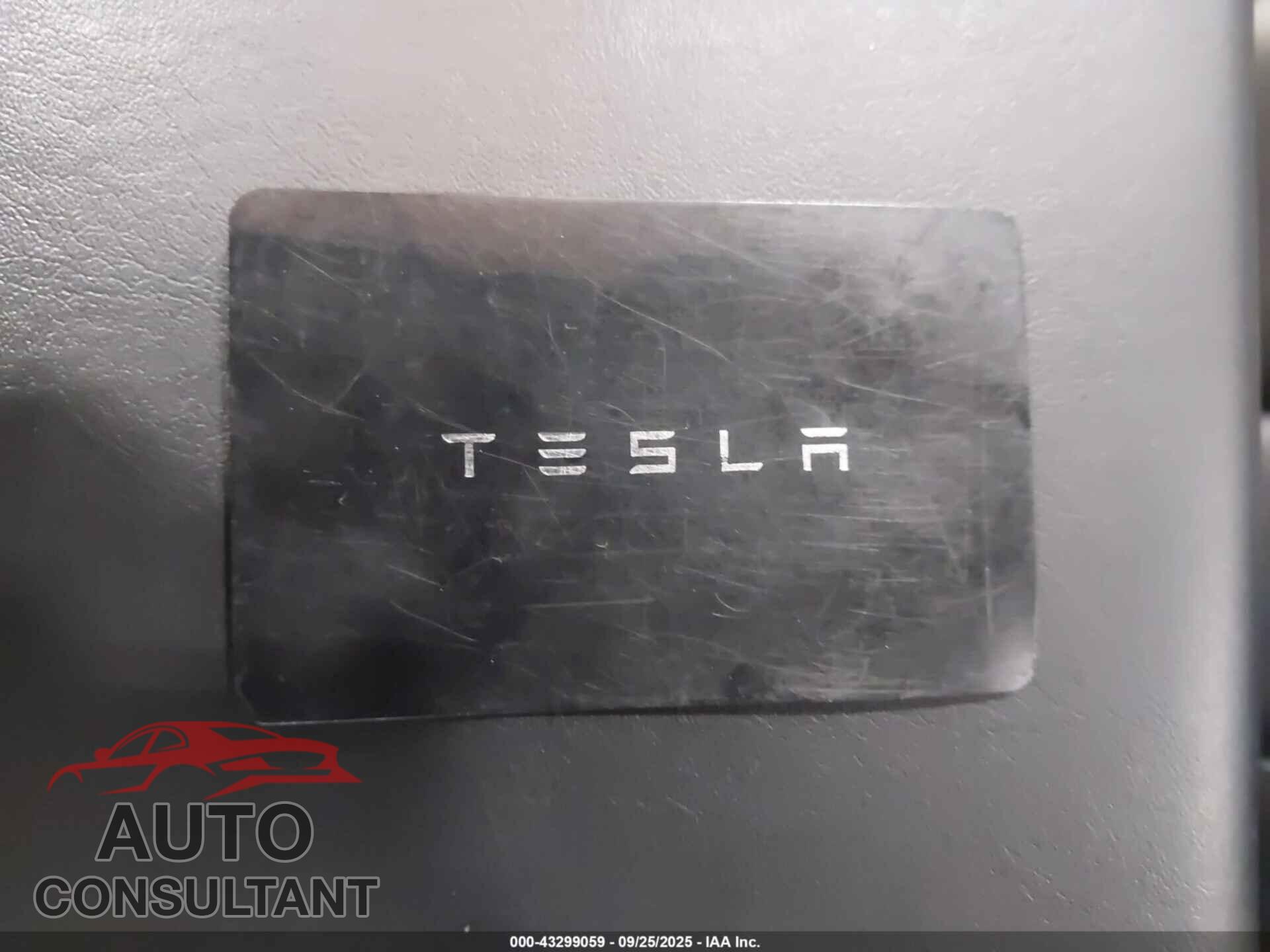 TESLA MODEL 3 2021 - 5YJ3E1EA4MF096115