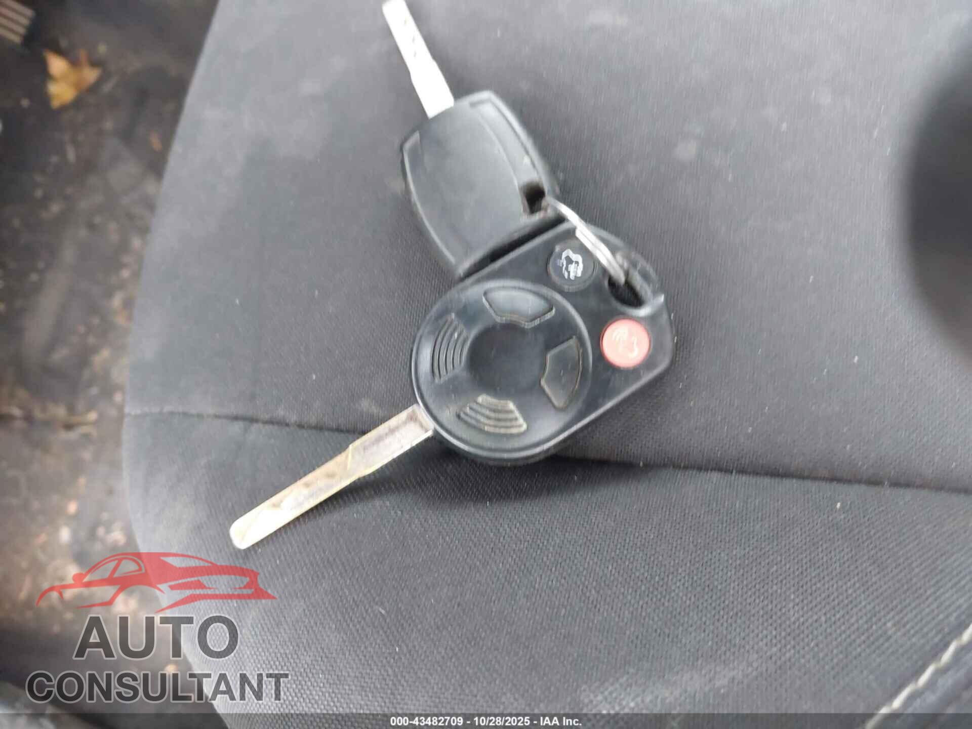FORD FOCUS 2016 - 1FADP3F25GL378854