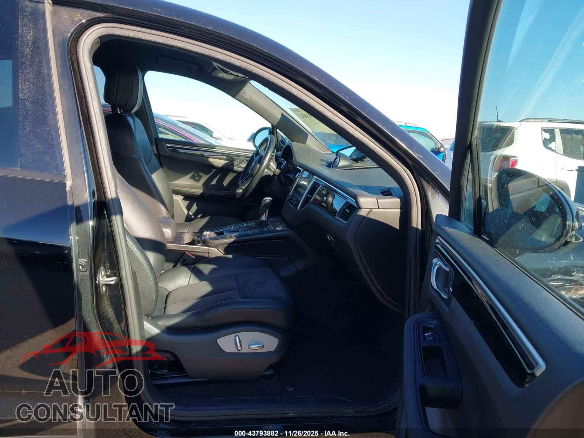 PORSCHE MACAN 2018 - WP1AA2A50JLB01464